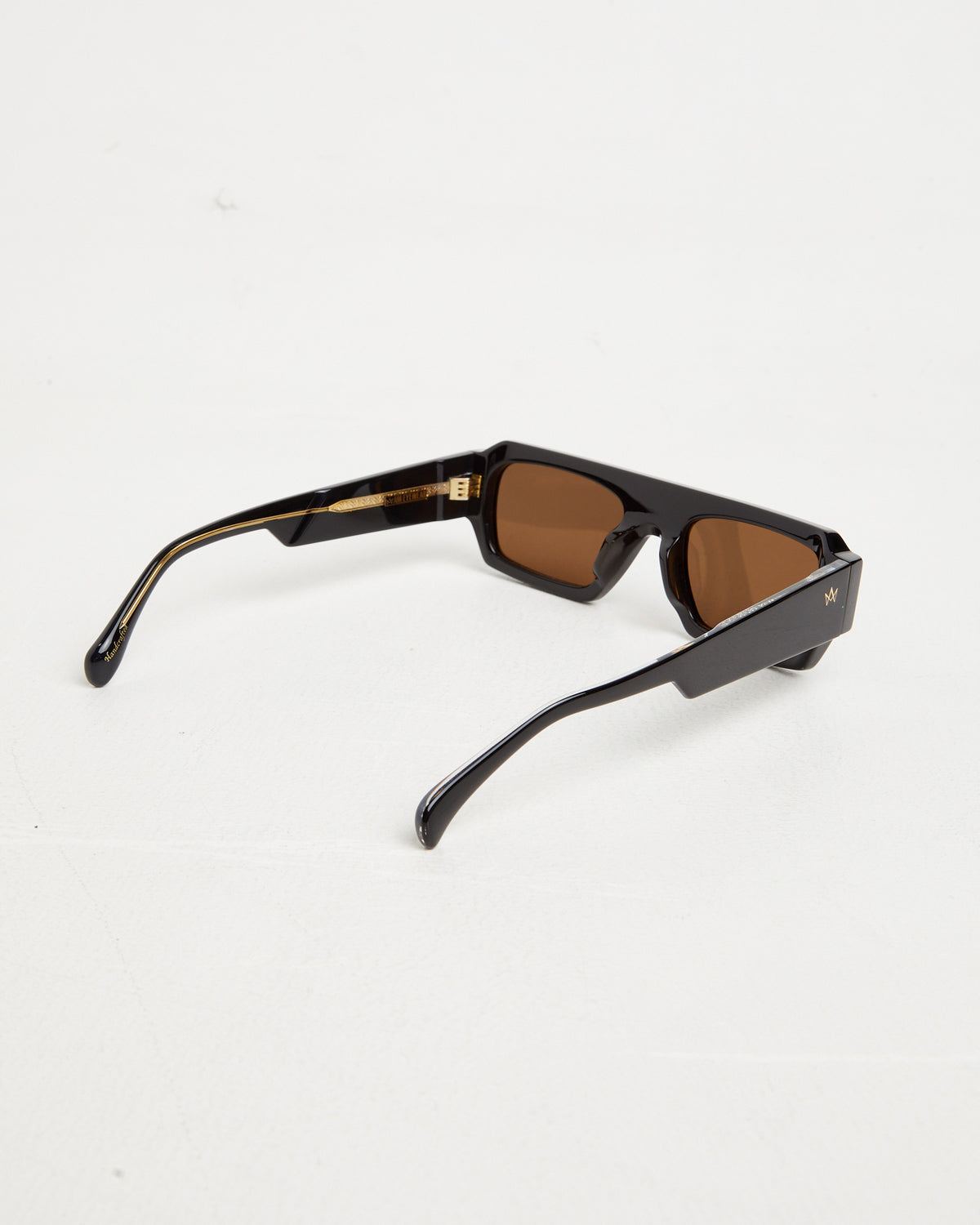 Howie Large Sunglasses in Black BLACK