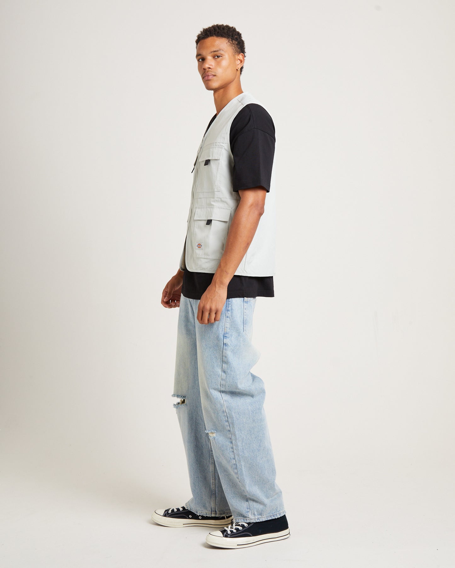 Angleton Vest in Pebble Grey