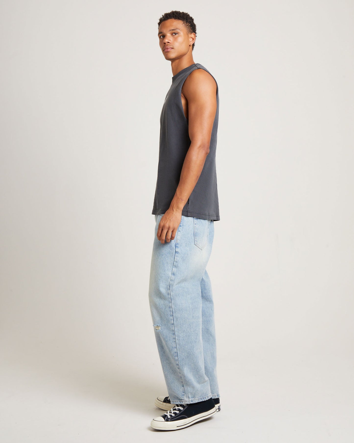 Establish Muscle Tank Tee in Vintage Black