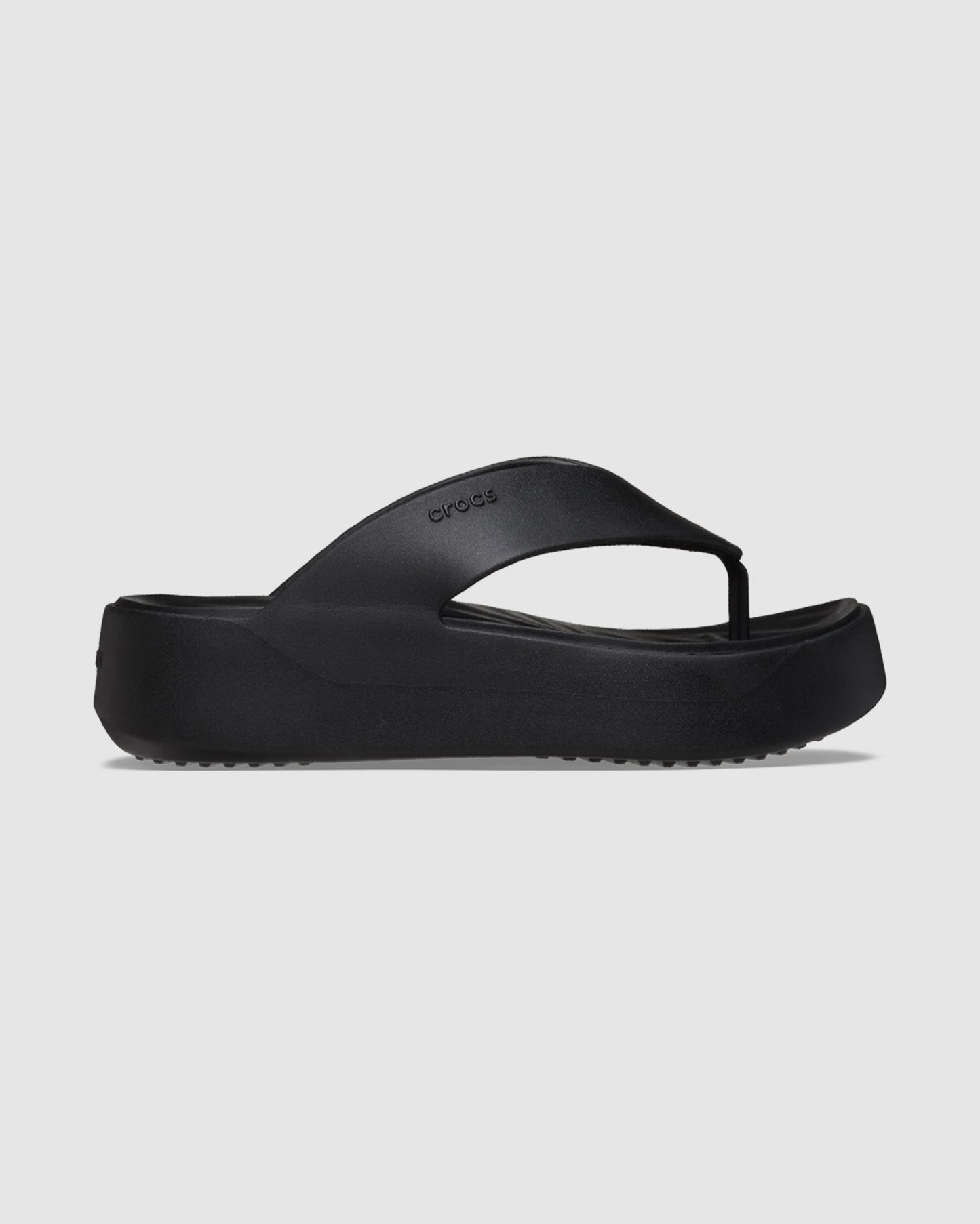 Getaway Platform Flip Flops in Black