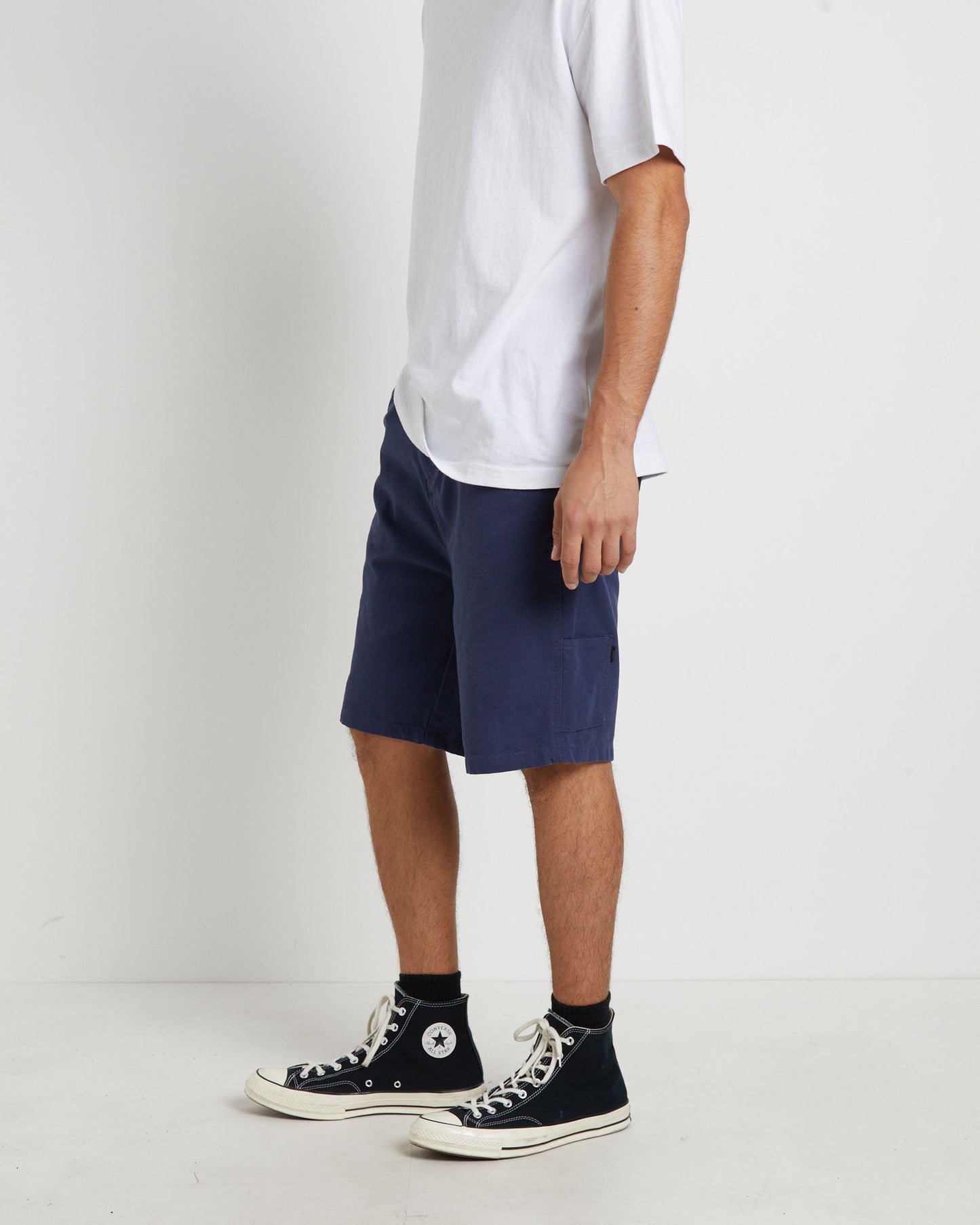 Distend Walkshorts in Cadet Navy