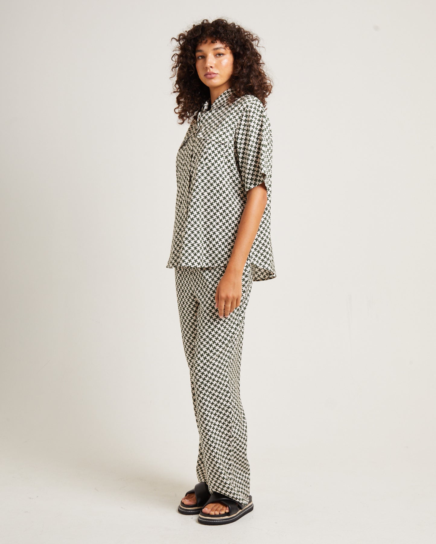 Minnie Crepe Shirt Olive