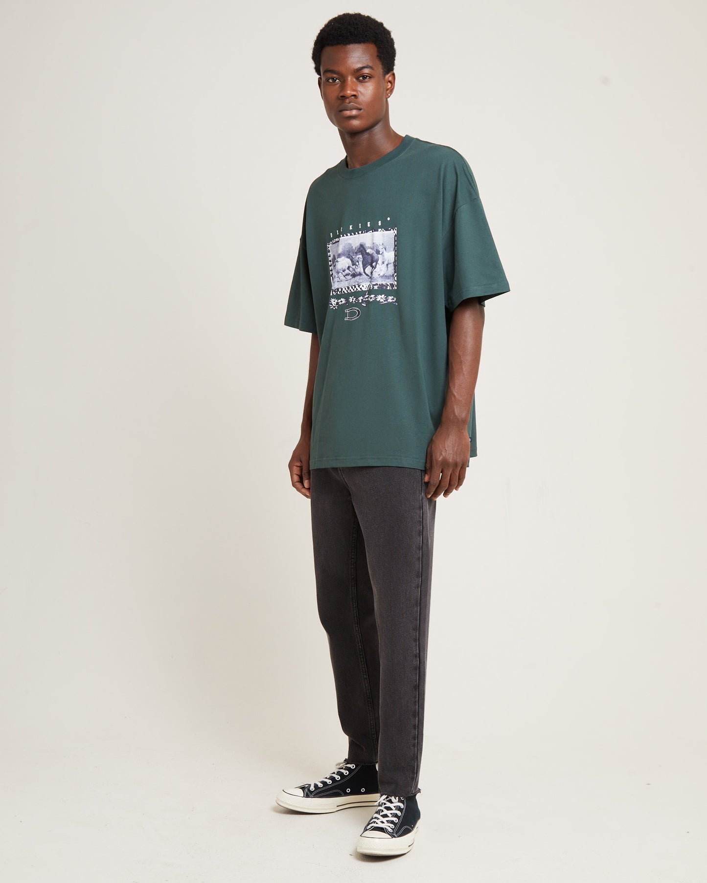 Field Guide 330 Short Sleeve T-Shirt Hunter Green