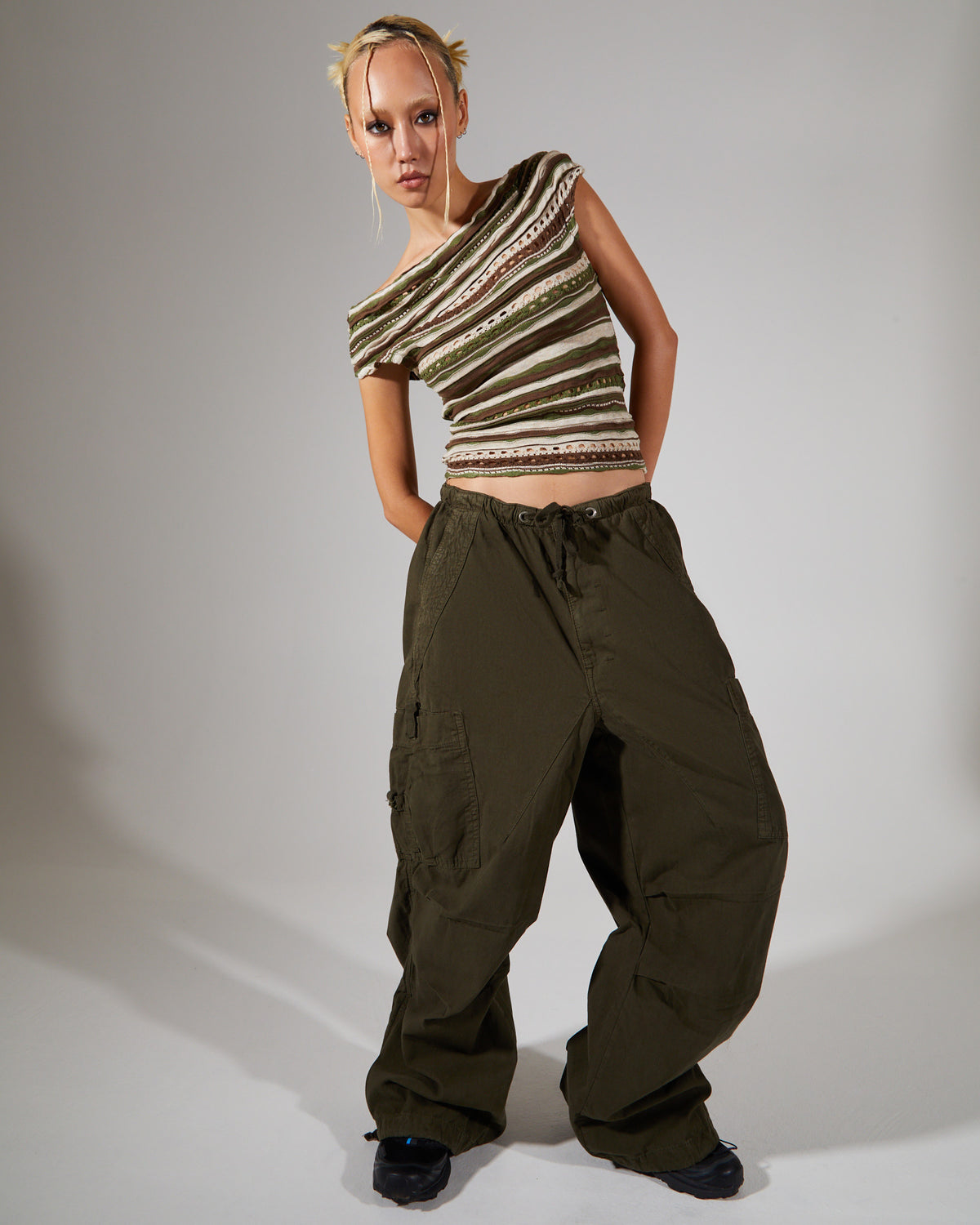 Parachute Cargo Pants Khaki KHAKI