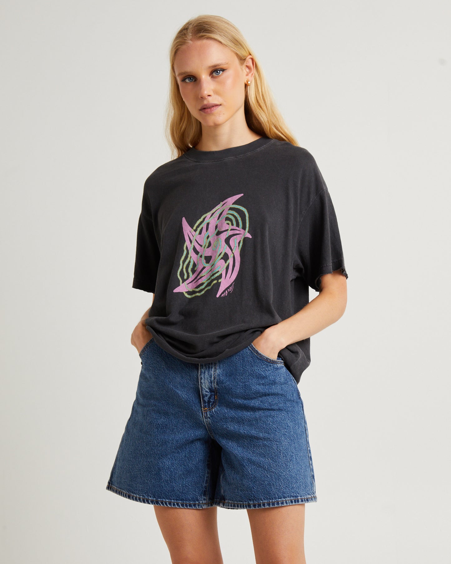 Gravity Hemp Oversized Tee Stone Black