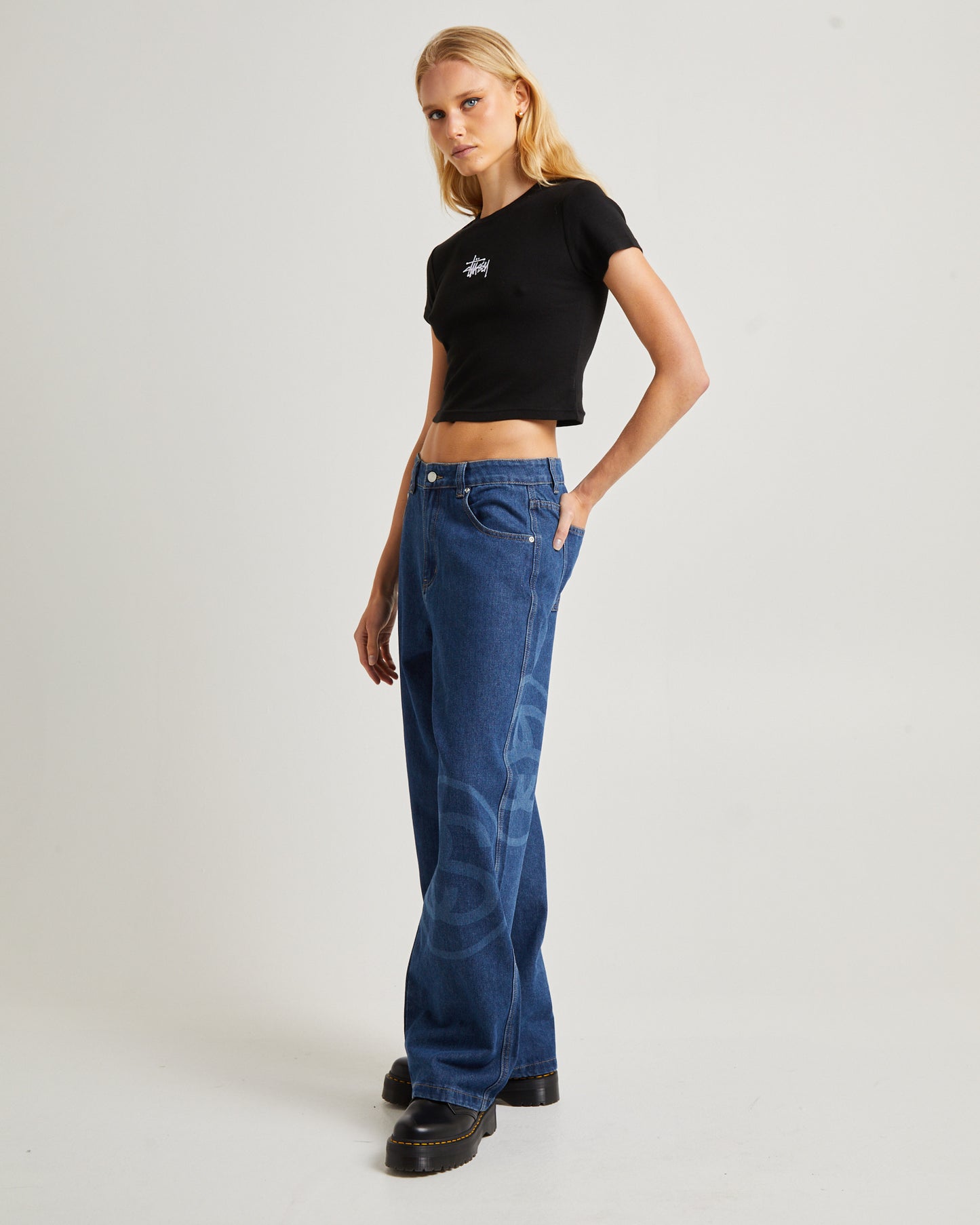 Graffiti EMB Rib Baby Tee Black