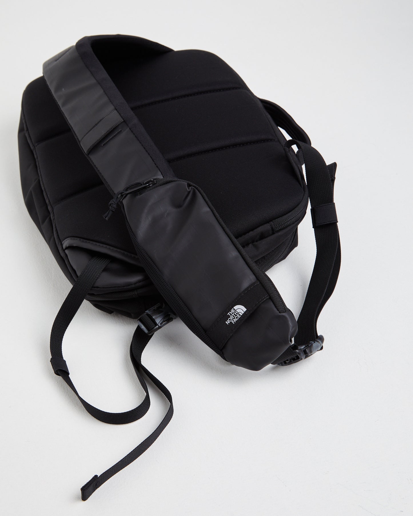 Base Camp Voyager Sling Bag Black