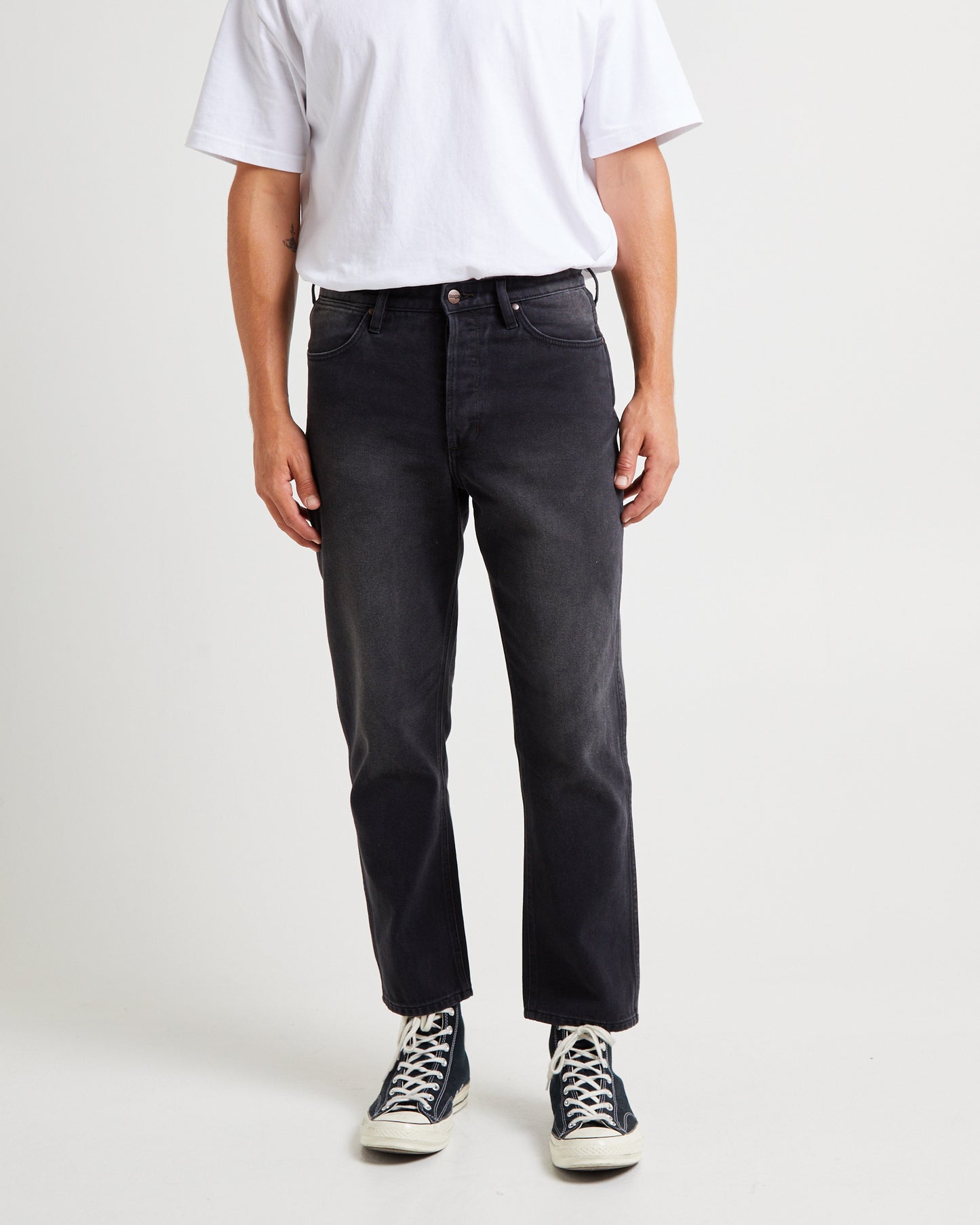Spencer Relaxed Tapered Denim Jeans Casanova Blk