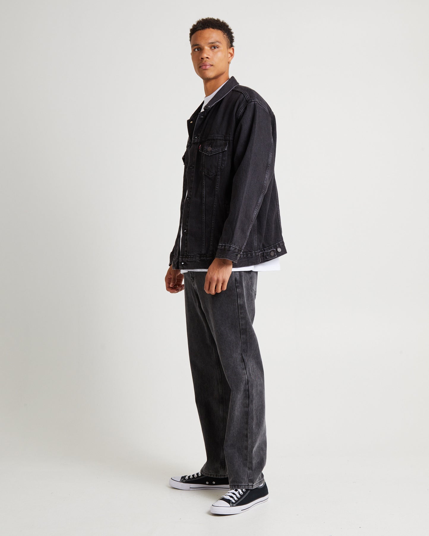 New Relaxed Fit Trucker Denim Jacket Superior