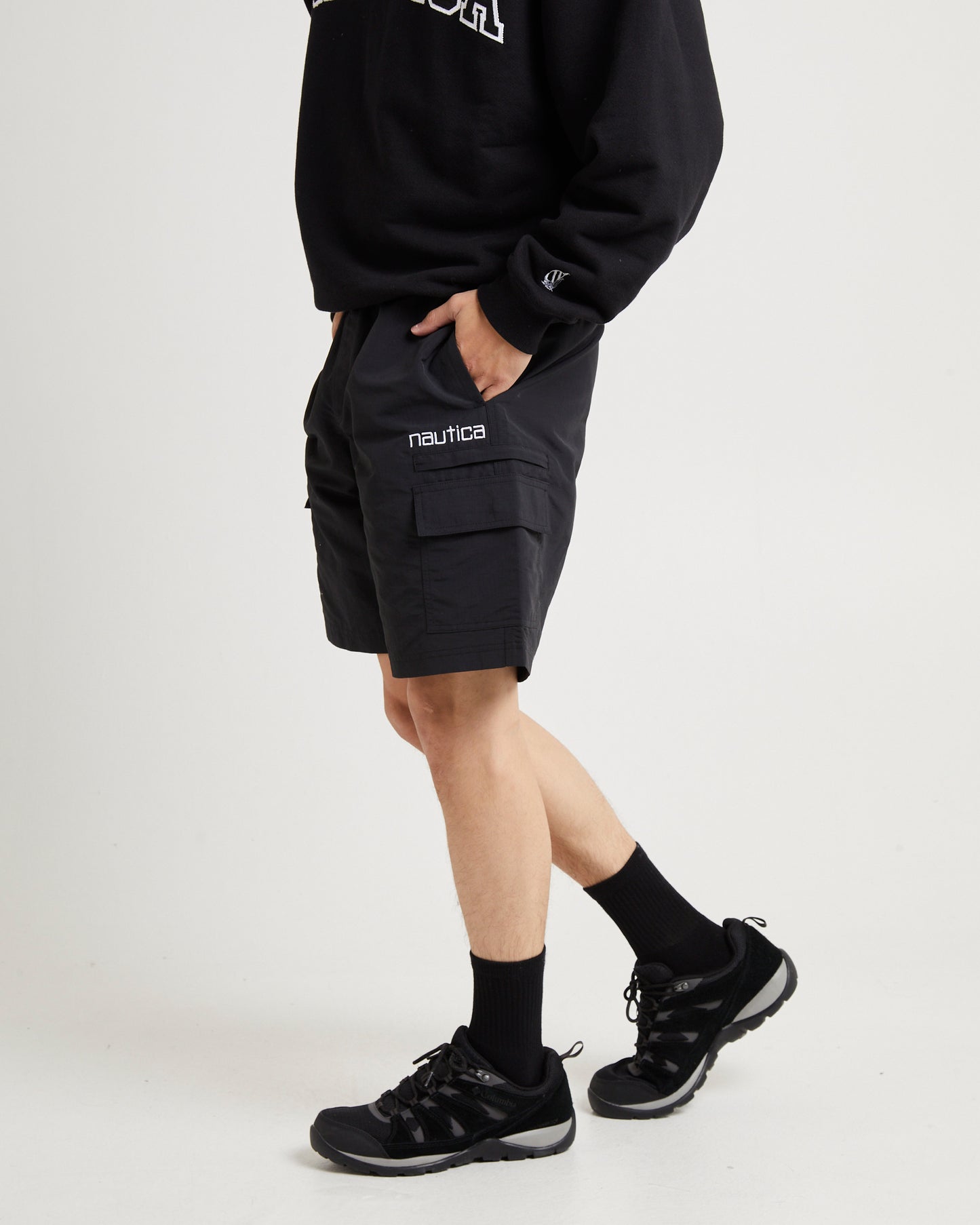 William Cargo Shorts in Black