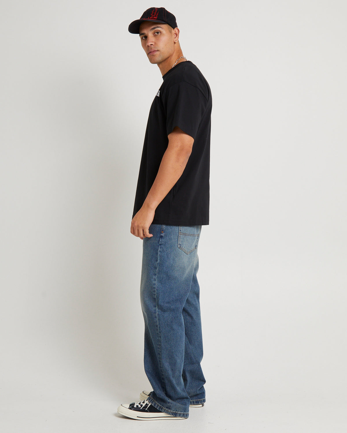 Short Sleeve Evolution Box Fit T-Shirt BLACK