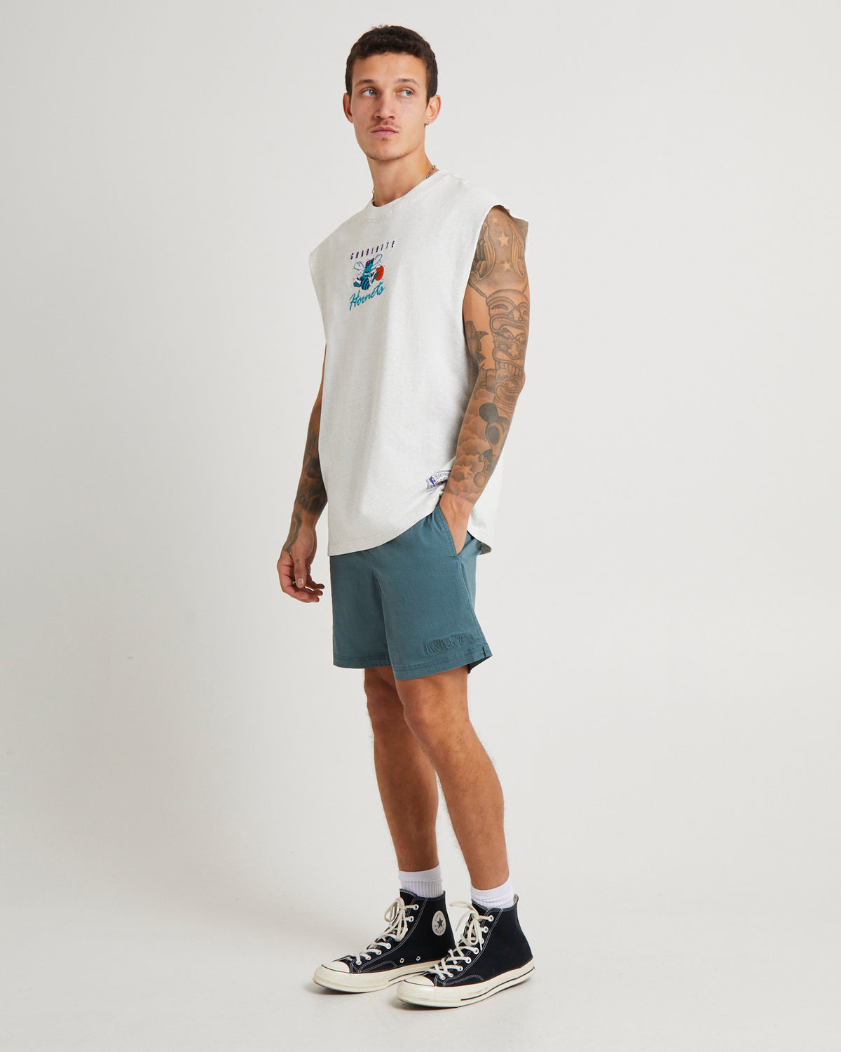 Tri Logo Muscle Hornets GREY