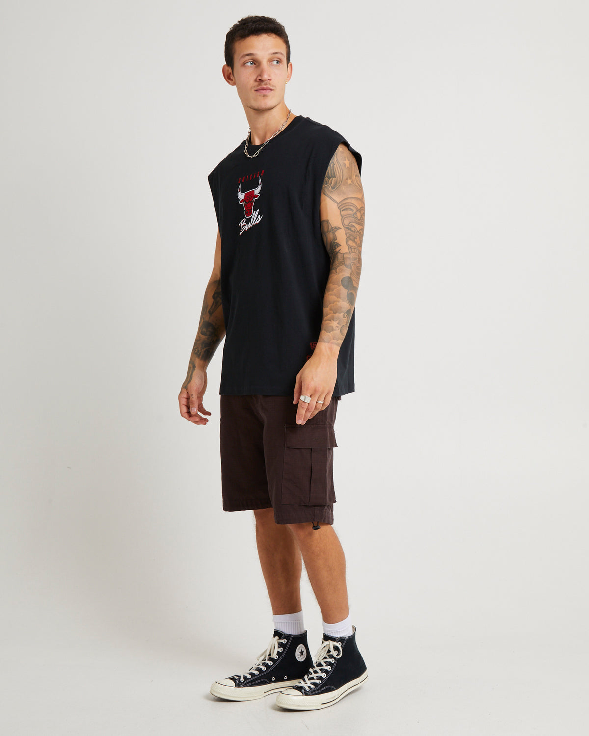 Tri Logo Muscle Bulls BLACK