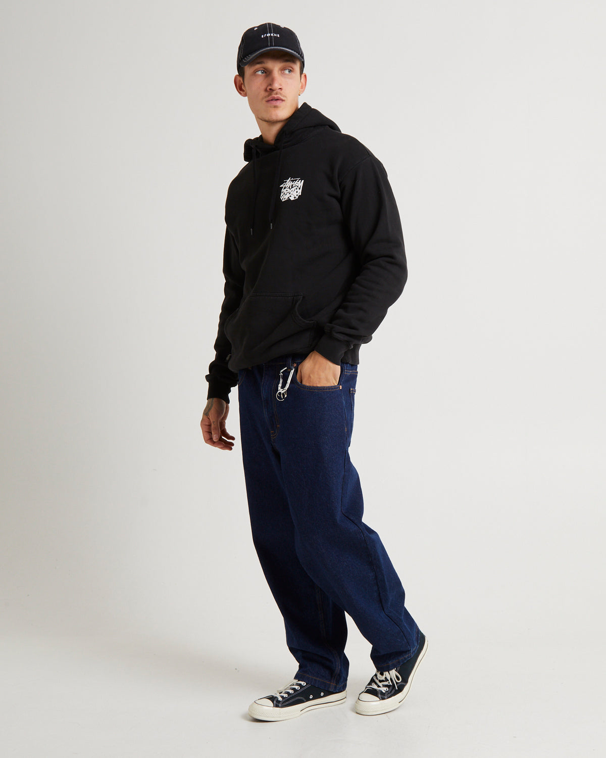 Pair Of Dice Fleece Hoodie Washed White PIGMENT BLACK