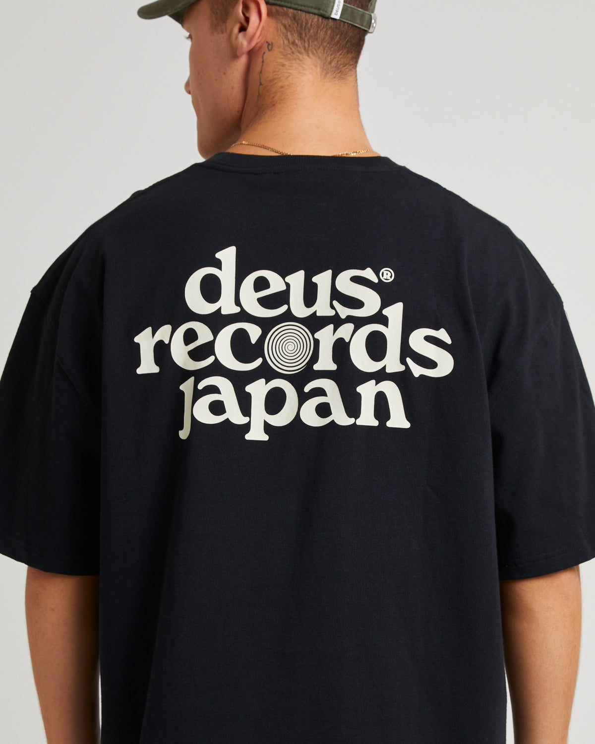 Strata T-Shirt BLACK