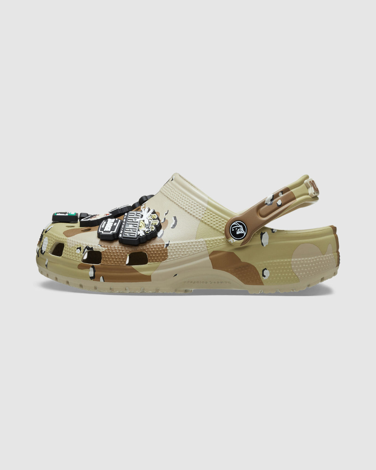 XLARGE x Crocs Classic Clog CAMO