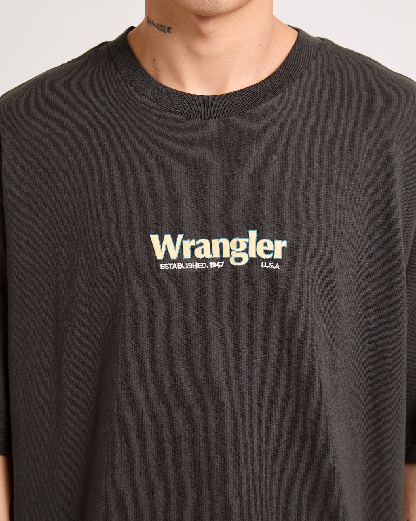 Modello Slacker T-Shirt
