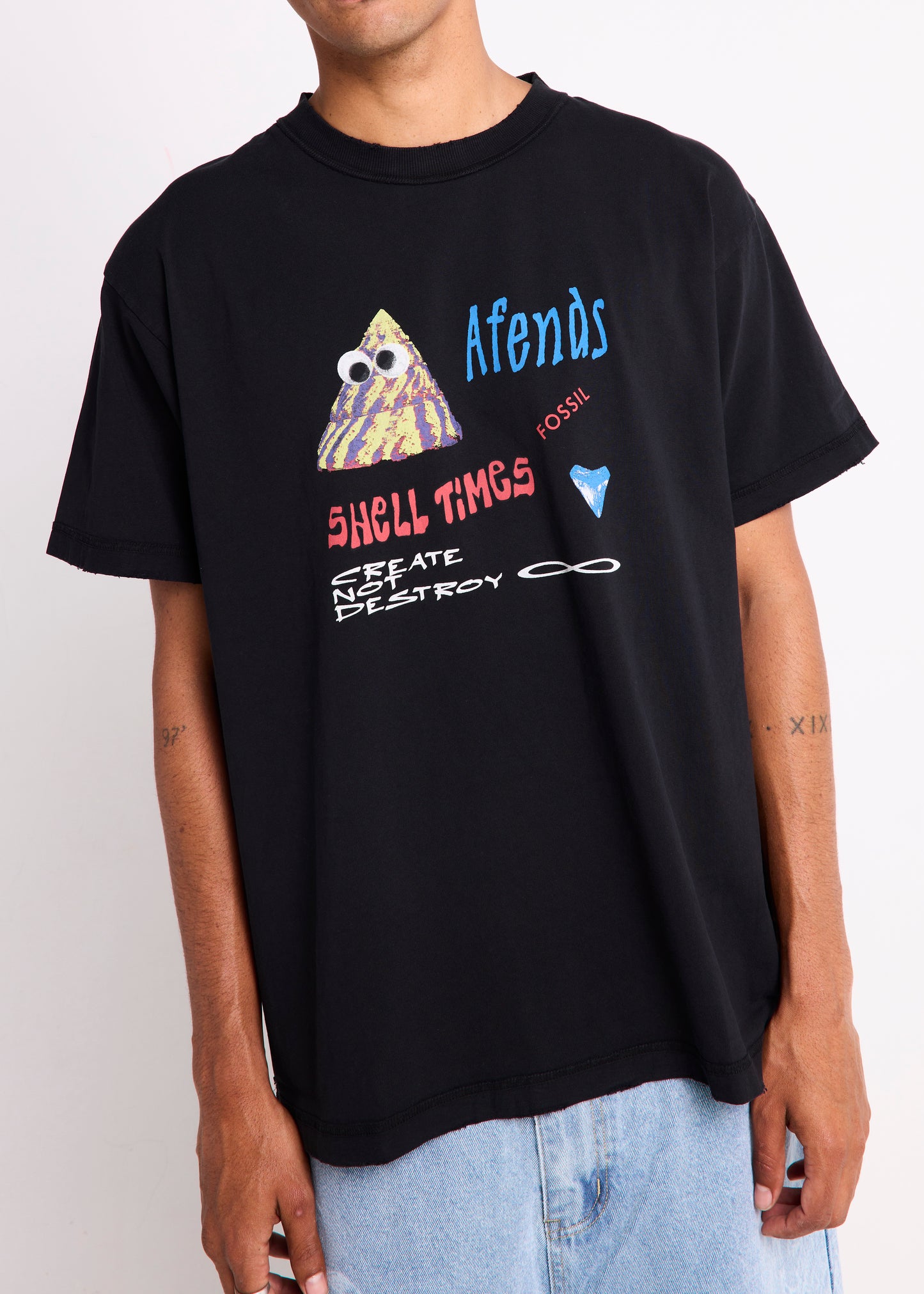 Shell Times Boxy T-Shirt