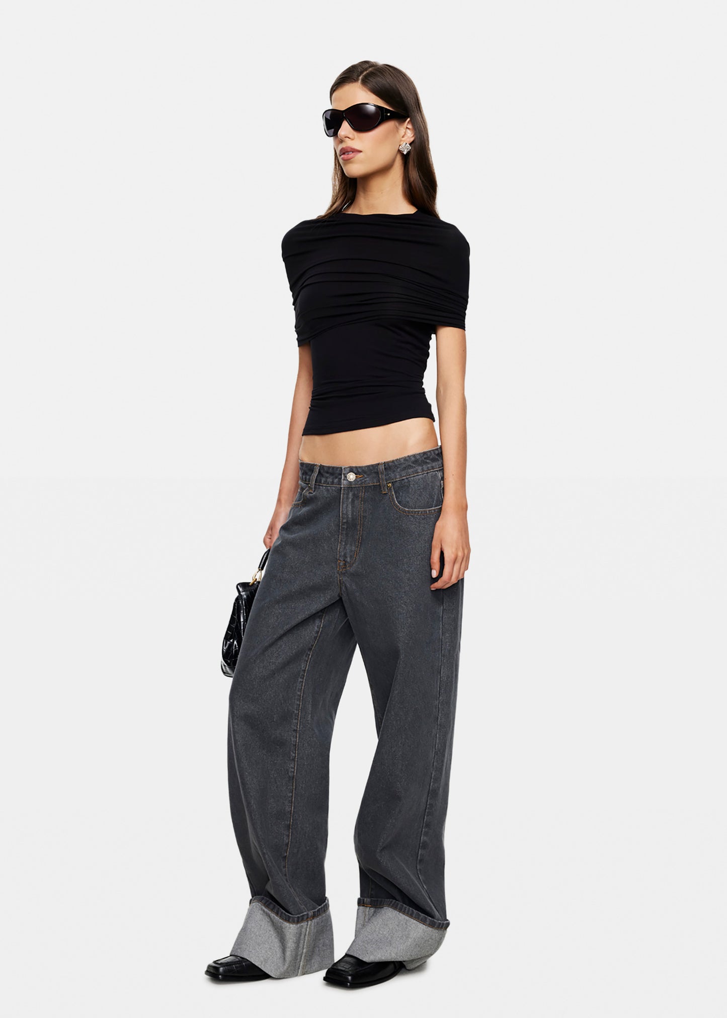 op Model Cuffed Denim Jeans