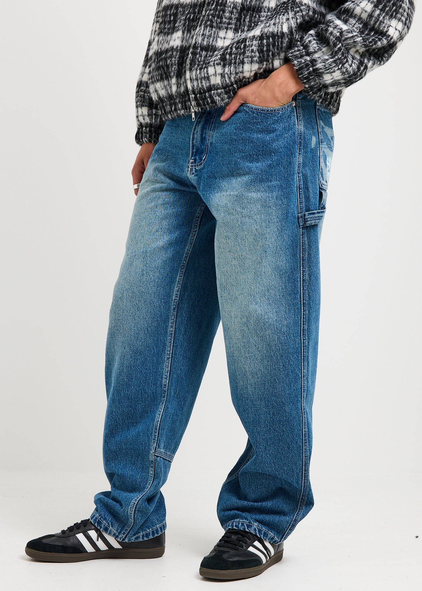 New Jersey Tagger Denim Jeans