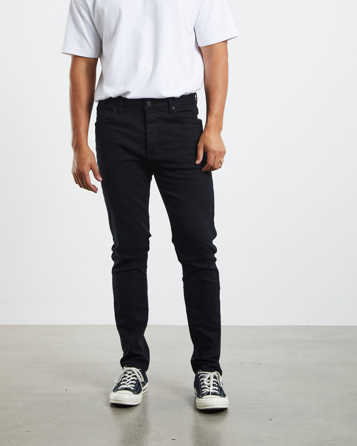 Ray Tapered Slim Denim Jeans NORTHER BLACK