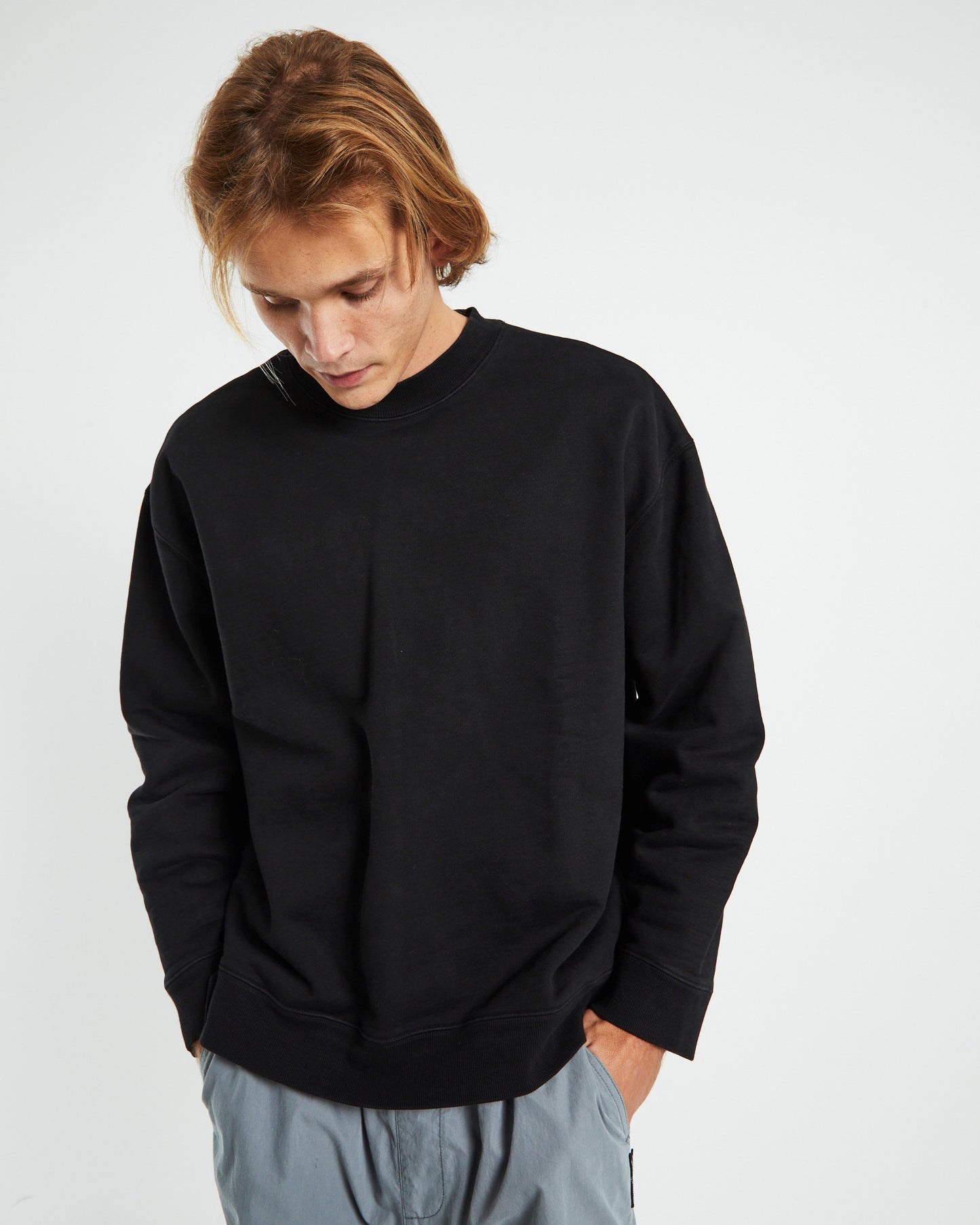 Aeon Crewneck Jumper Black