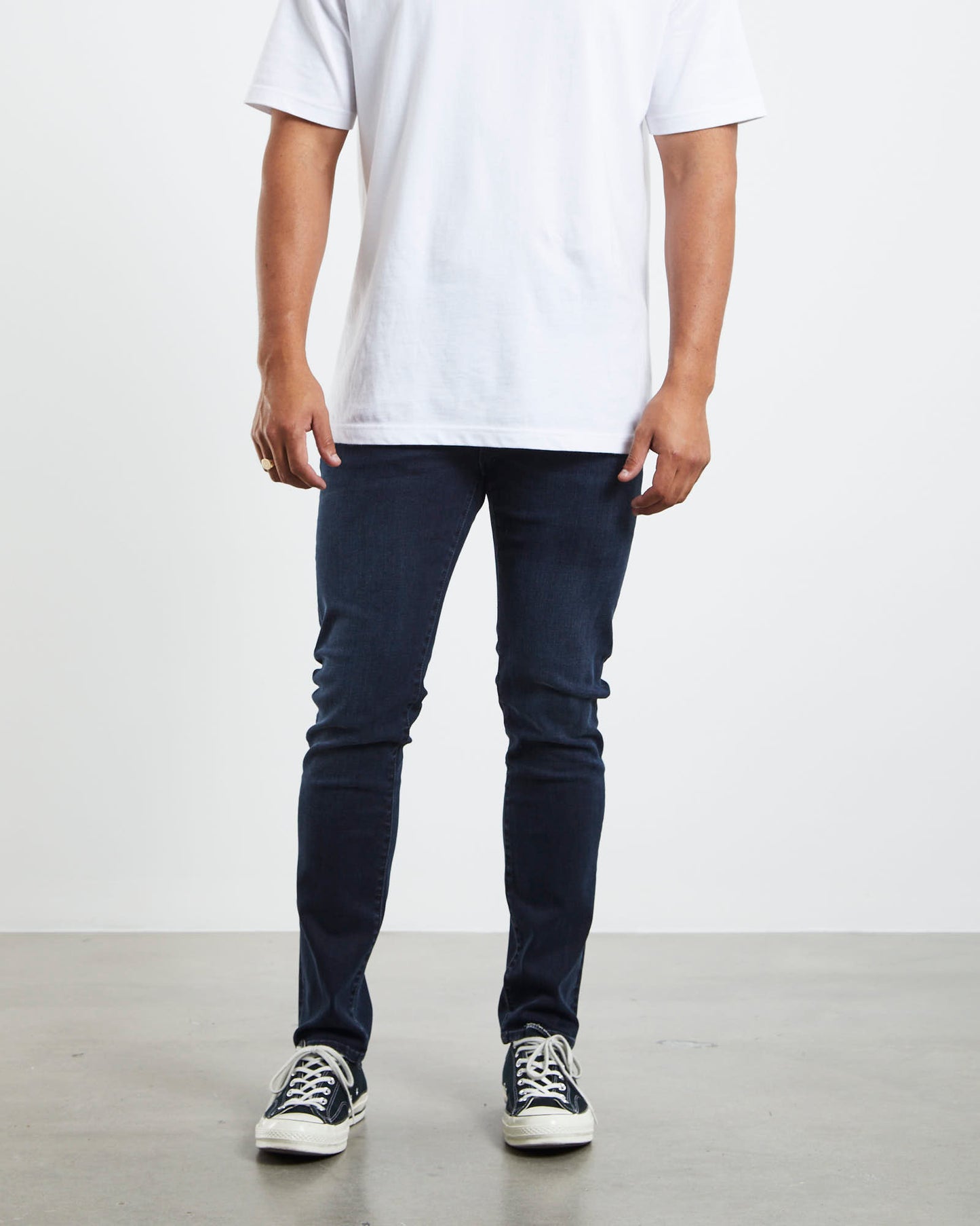 Ray Tapered Slim Denim Jeans