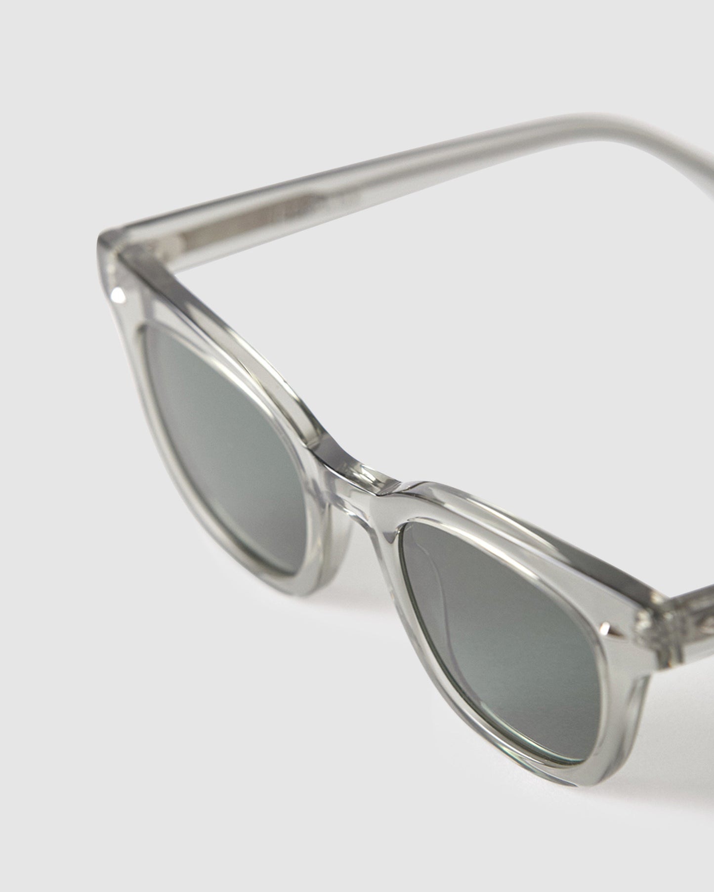 Dylan Smoke Sunglasses Polished Crystal Clear
