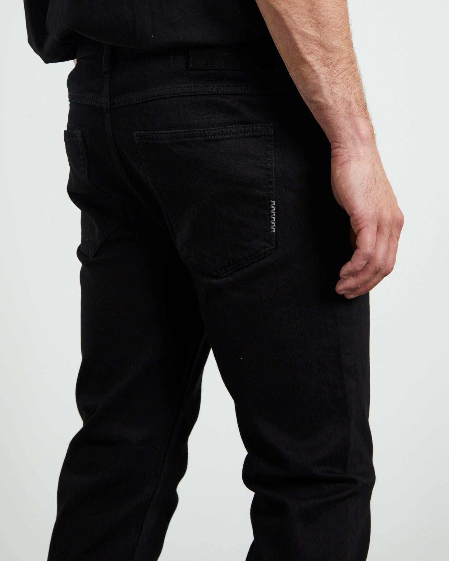 Lou Straight Leg Denim Jeans Perfecto