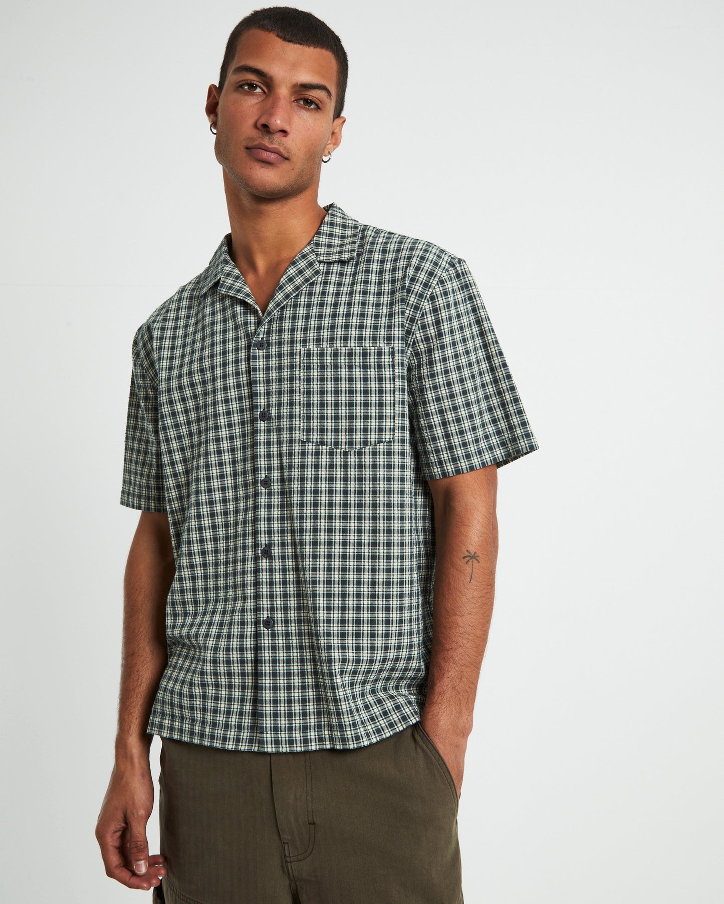 Aura Check Short Sleeve Shirt Grey