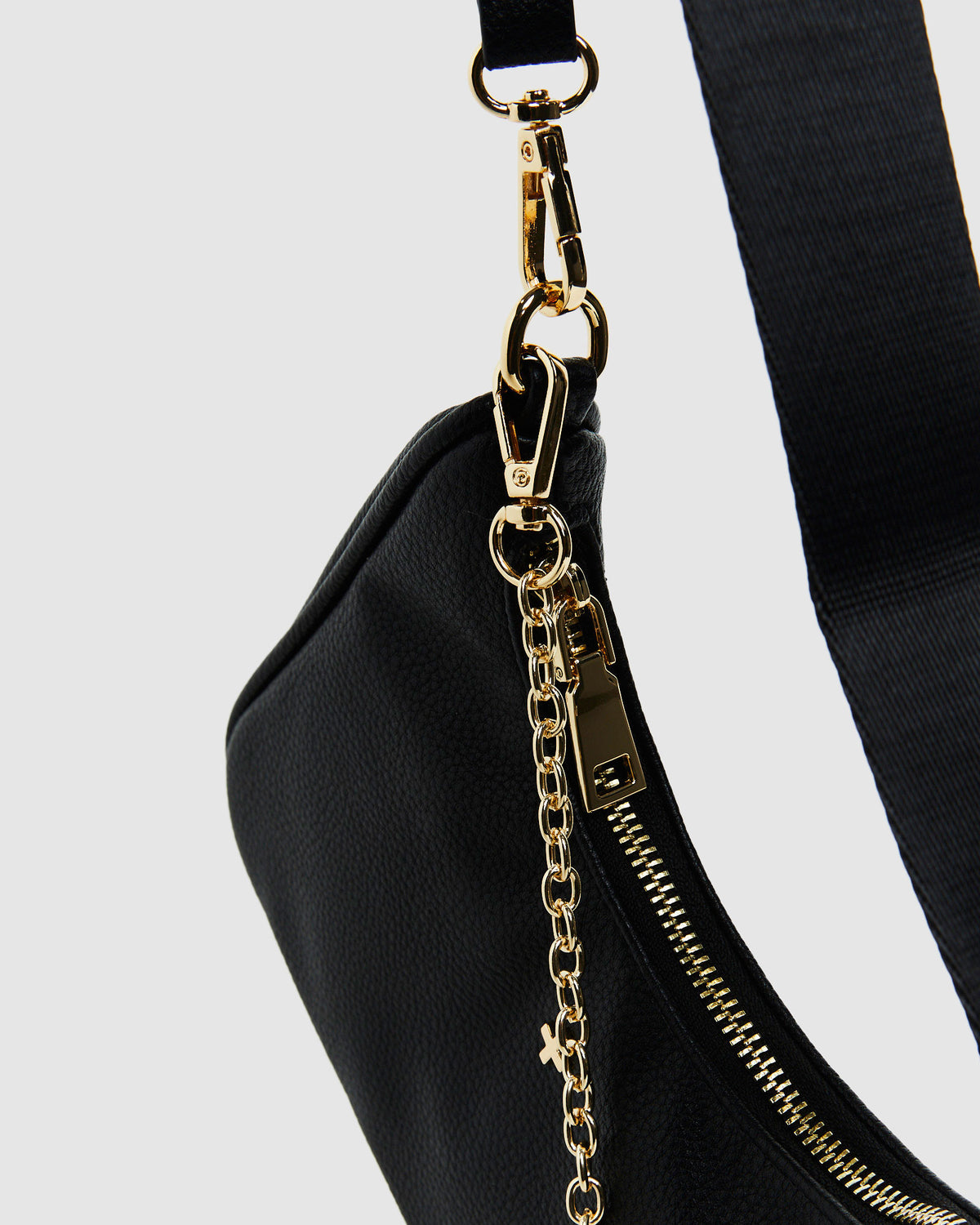 Paloma Handbag Pebble Black/Gold BLACK