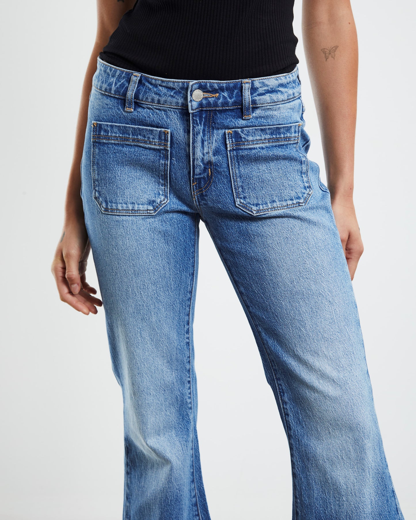 Sailor Low Flare Jeans