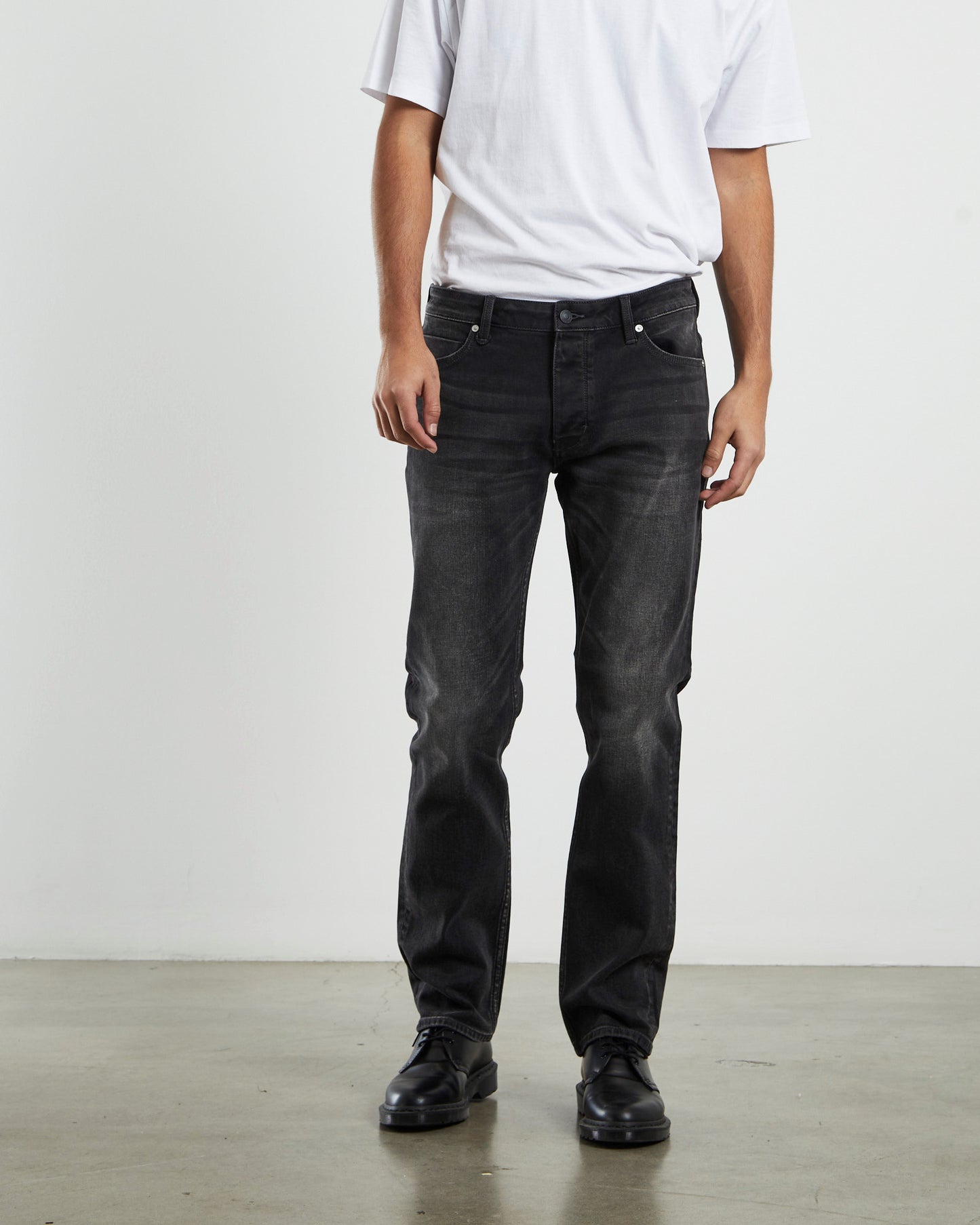 Lou Straight Denim Jeans Interzone