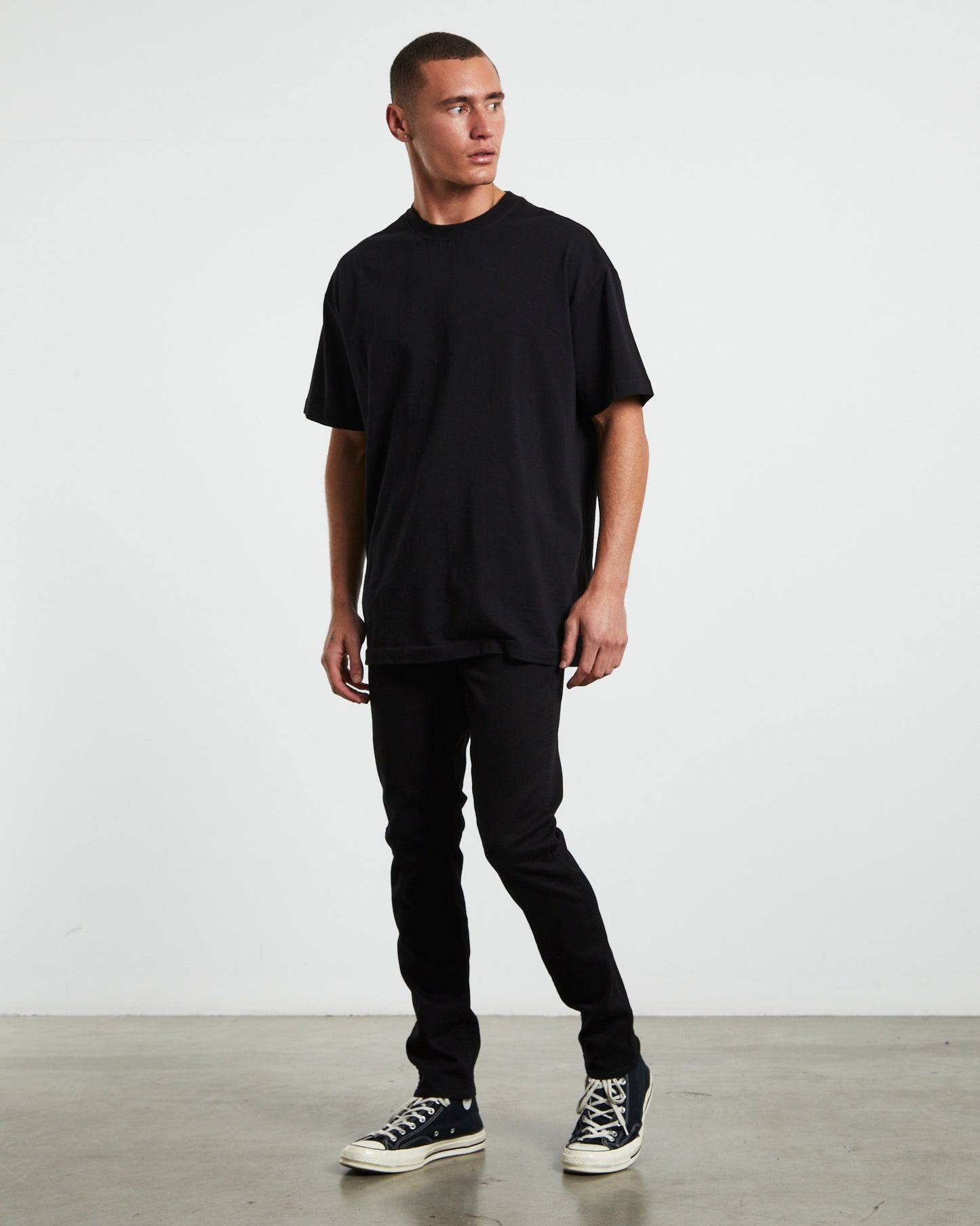 Sid Jeans in Super Sonic Black