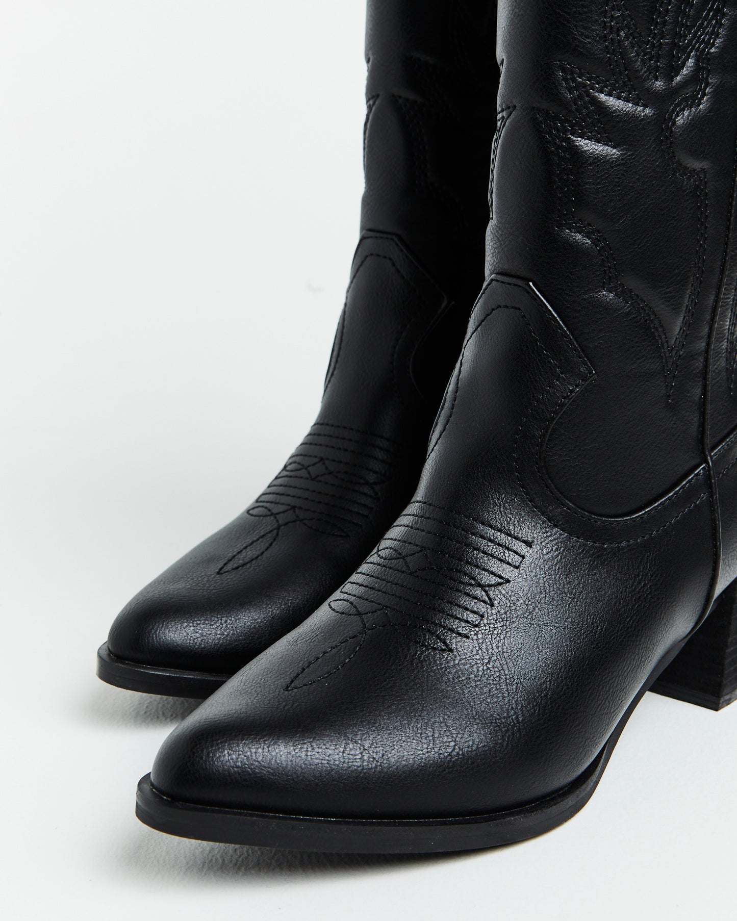 Ranger Cowboy Boot in Black