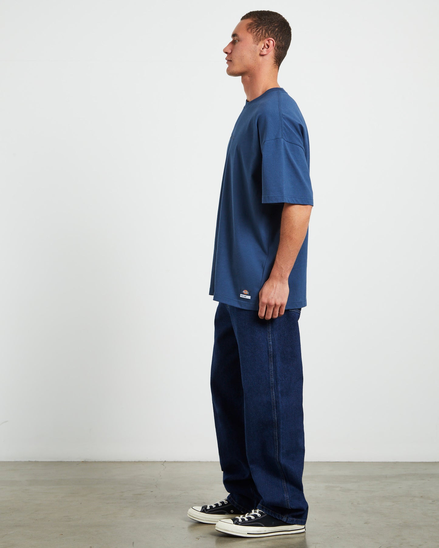 Unisex 330 T-Shirt in Dark Denim