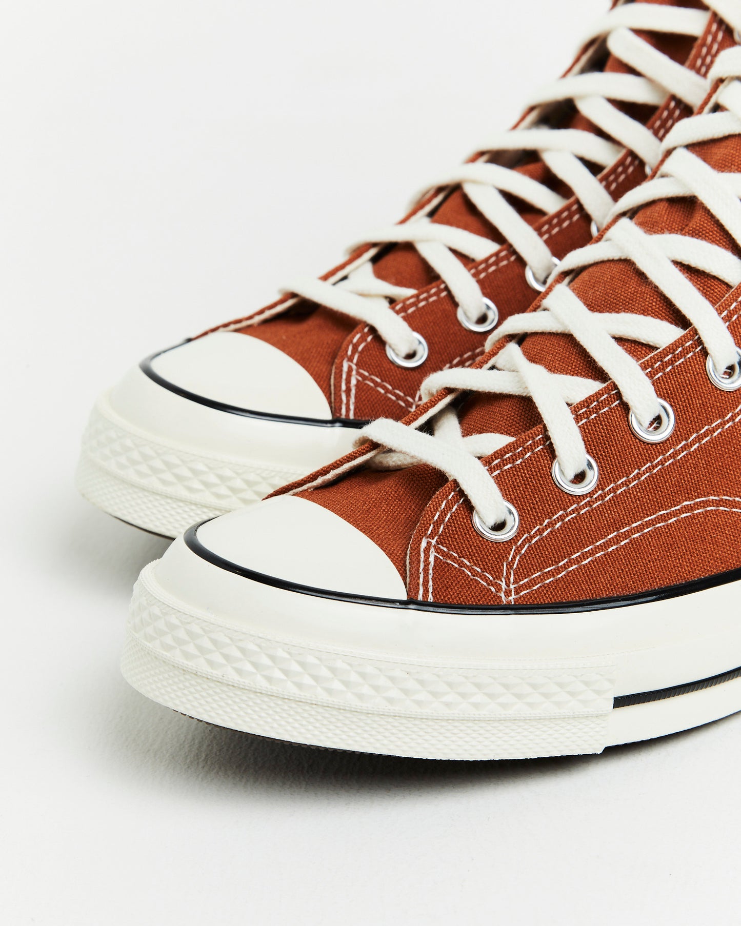 Chuck 70 Hi Top Sneakers in Tawny Owl Brown