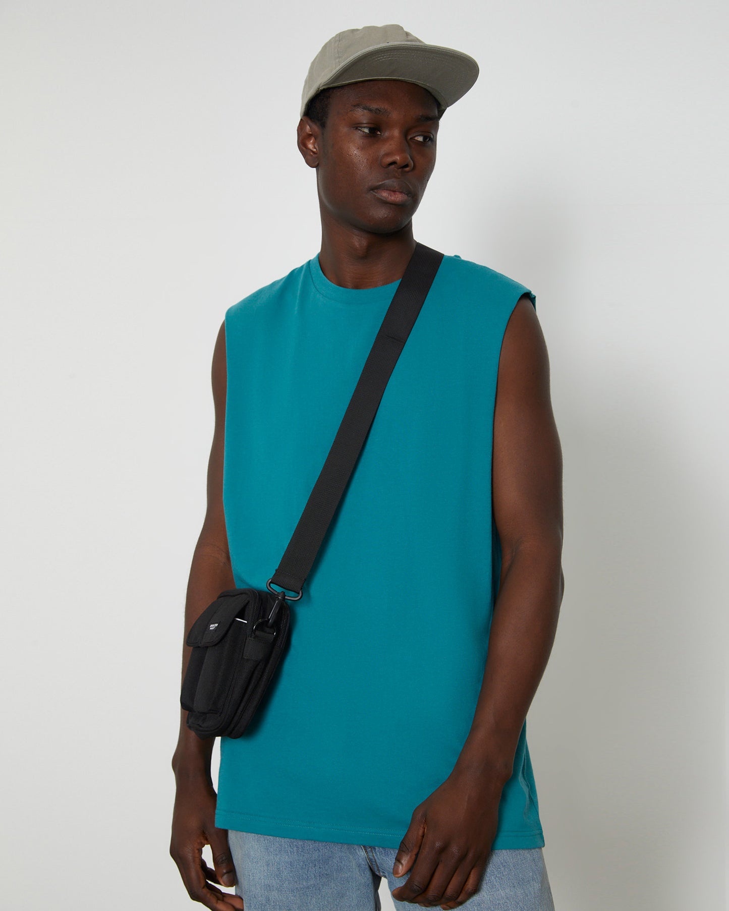 Muscle Tank Tee in Emerald