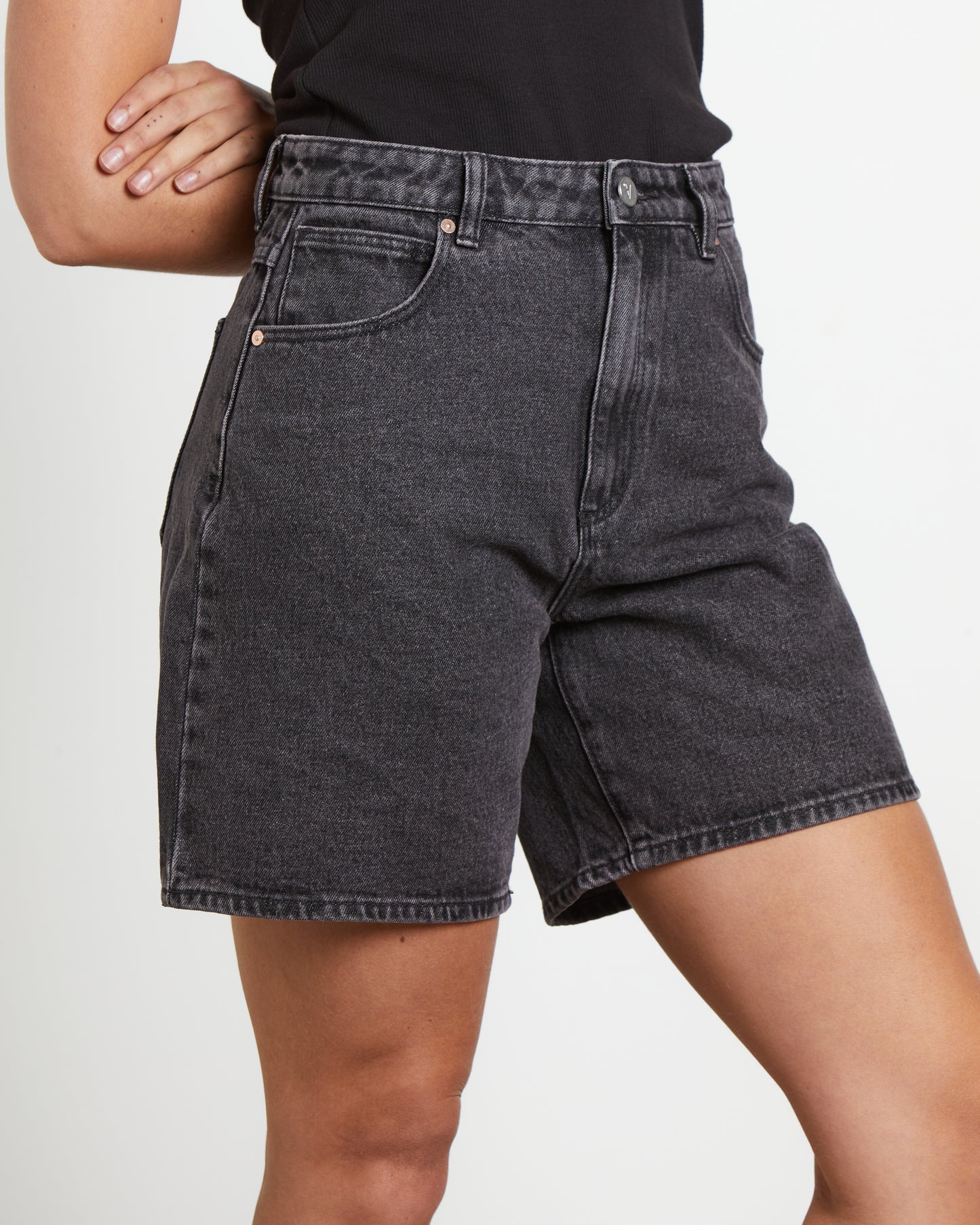 Carrie Denim Shorts in Piper Black