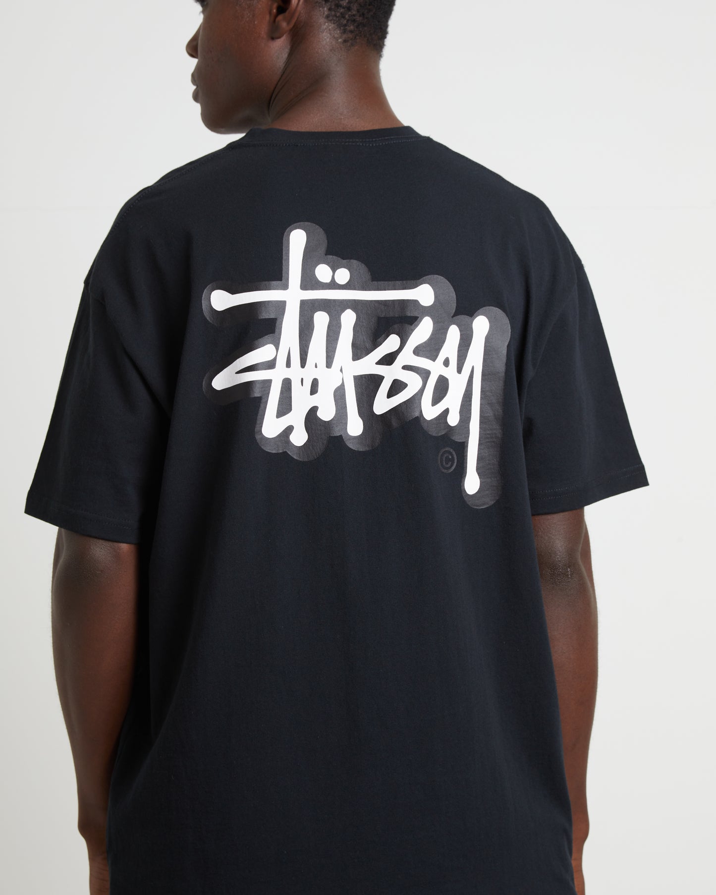 Solid Offset Graffiti Short Sleeve T-Shirt in Black