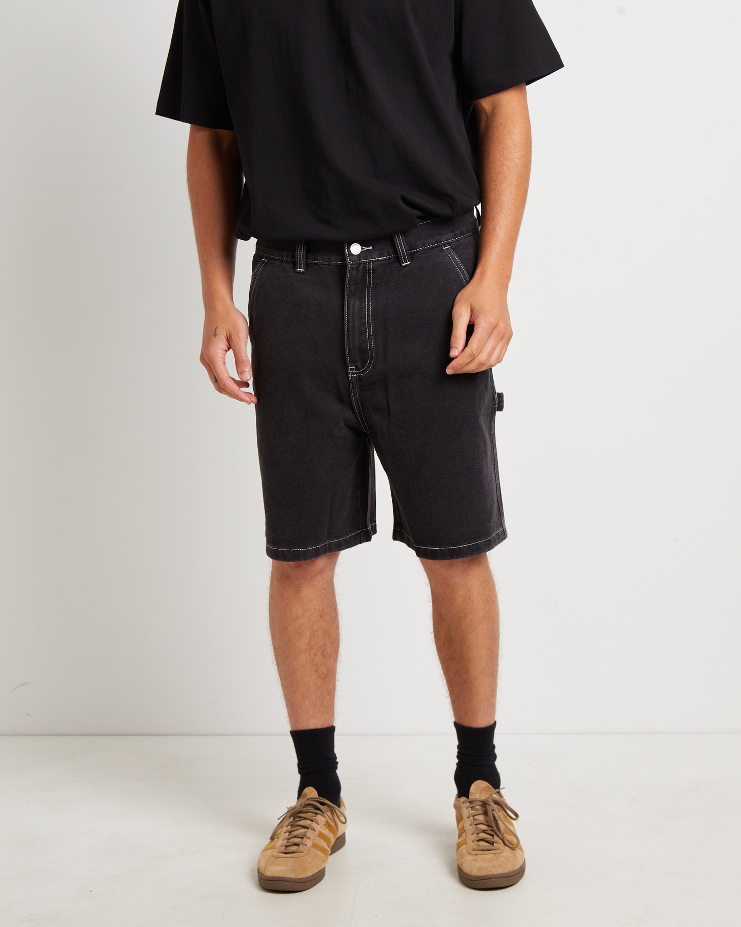 Big Ol Carpenter Shorts in Black