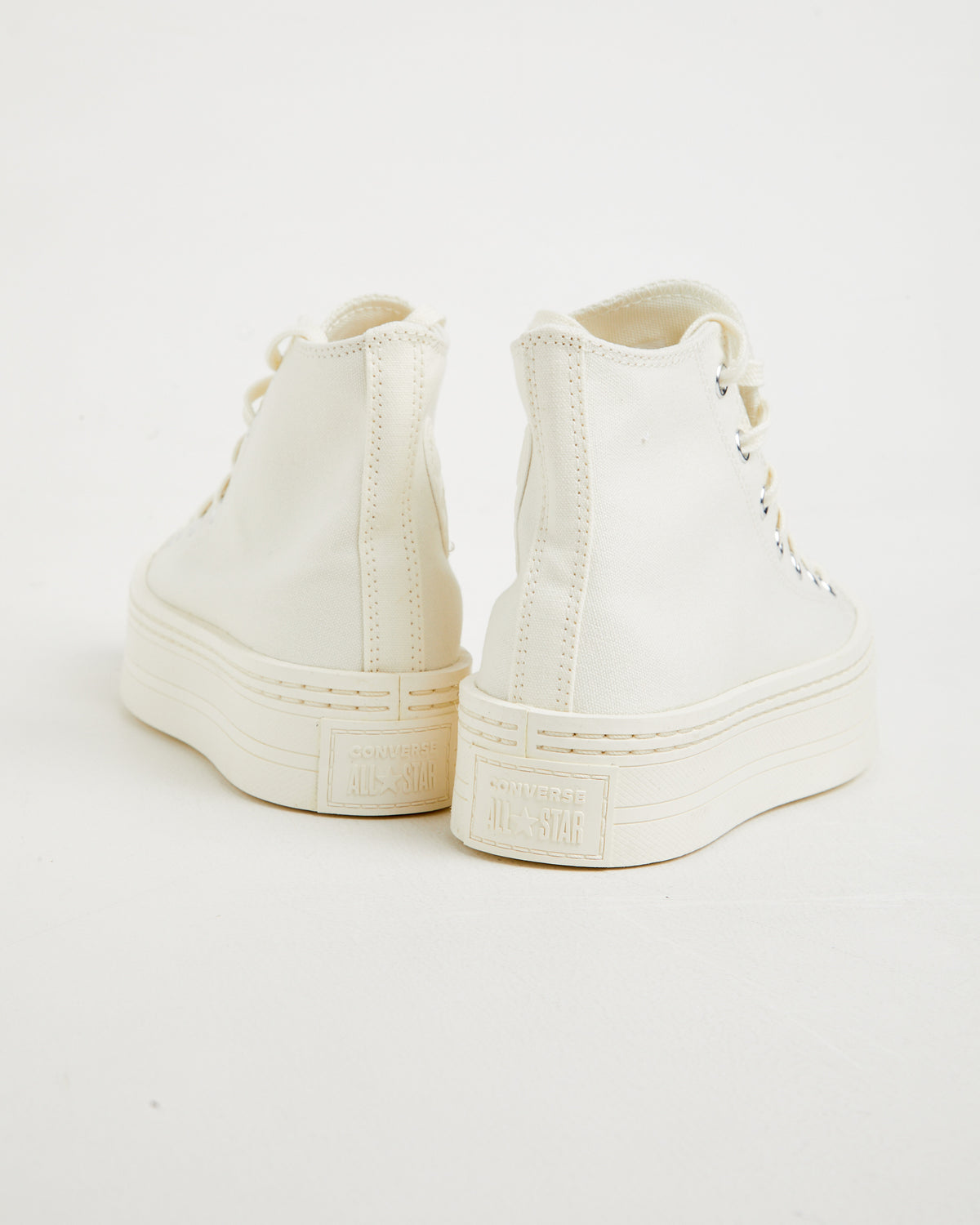 Chuck Taylor All Star Modern Lift Hi Top Sneakers in Egret EGRET/EGRET/EGRET