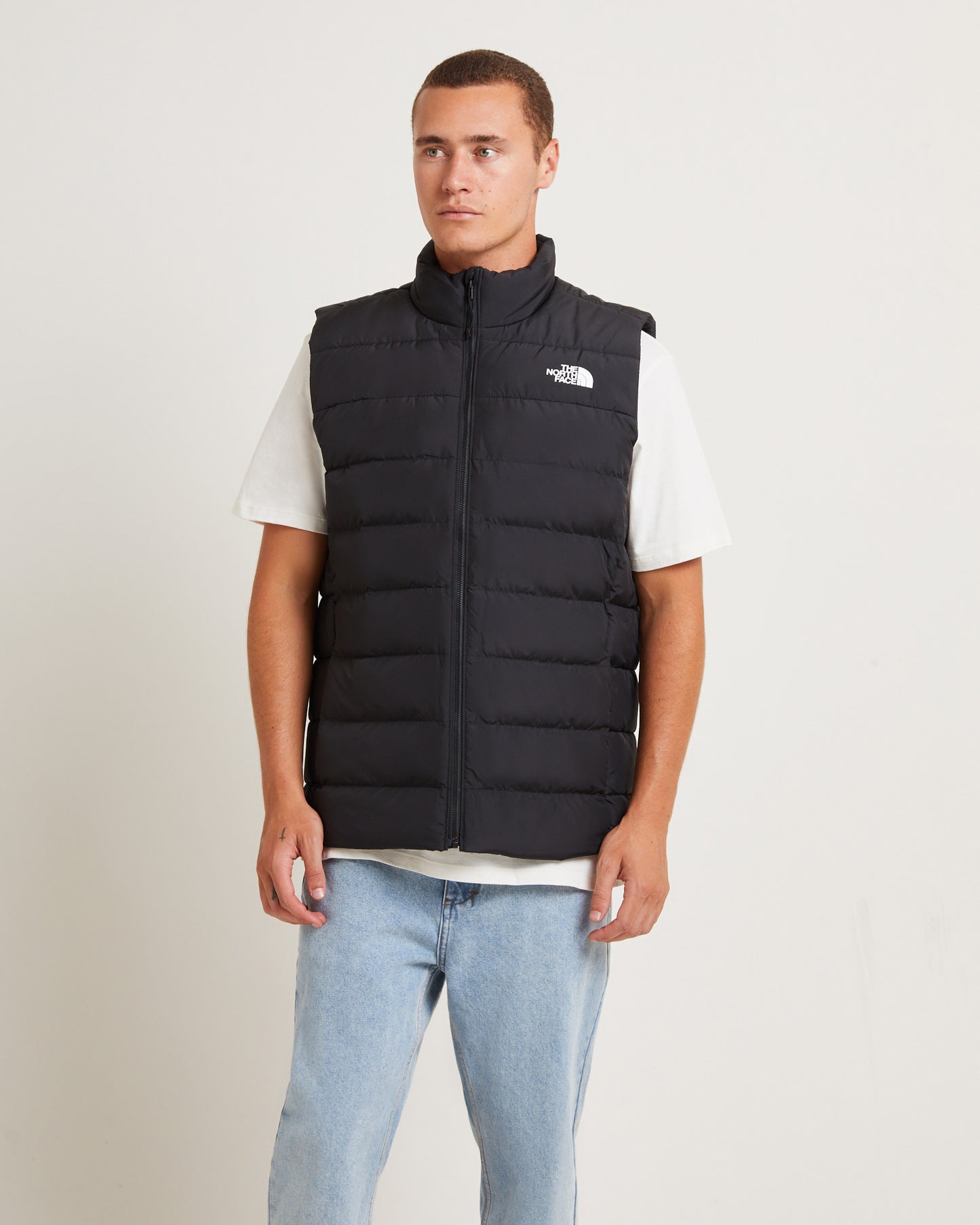 Aconcagua 3 Vest in Black