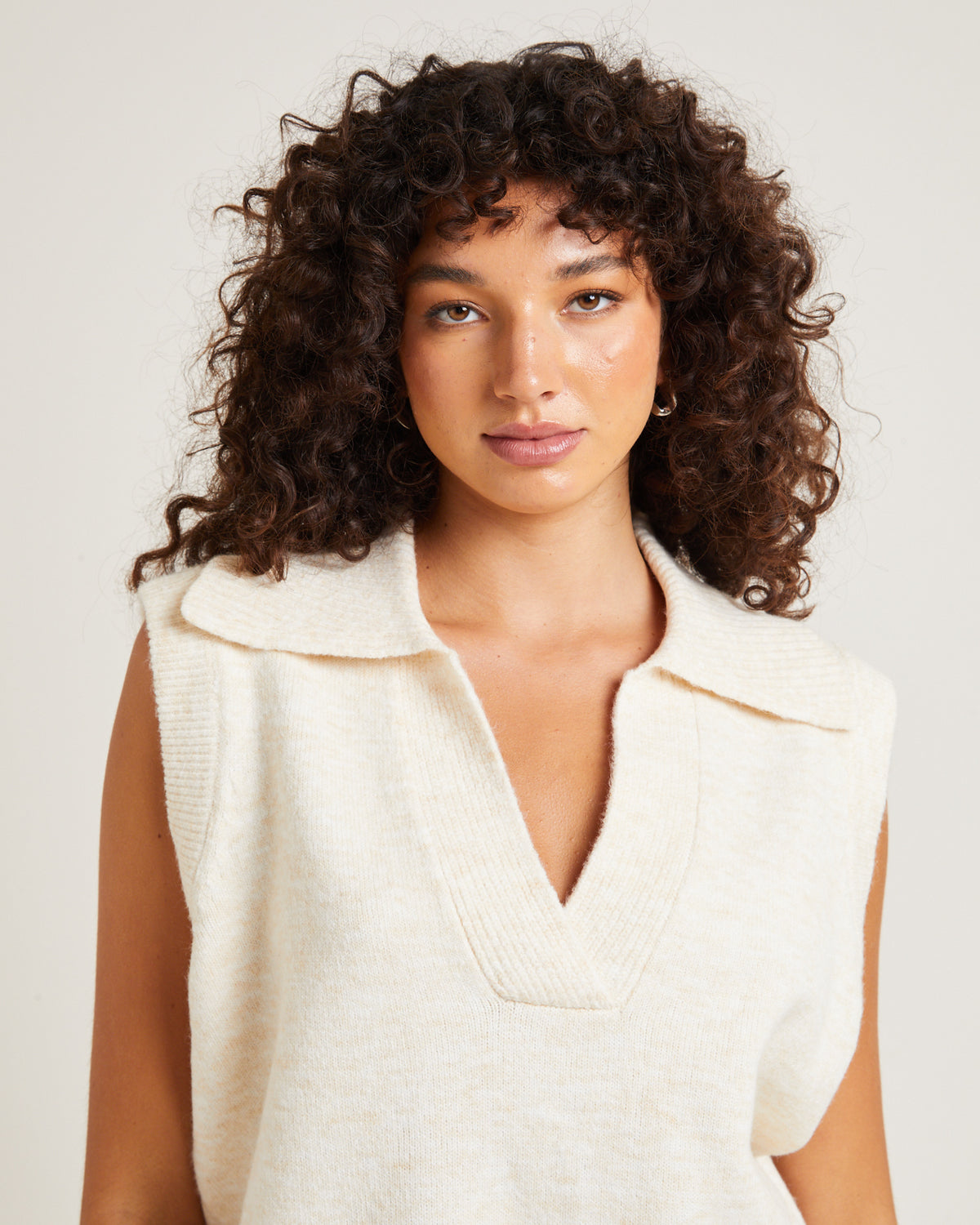 Avari Knit Vest Oat OAT