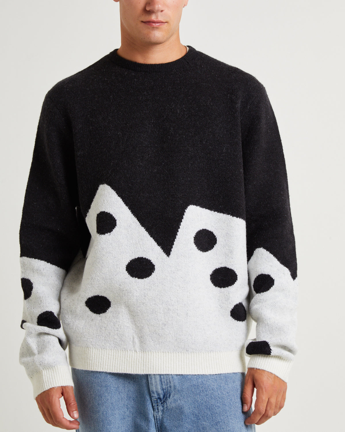 Dice Fuzzy Crew Sweater Black BLACK