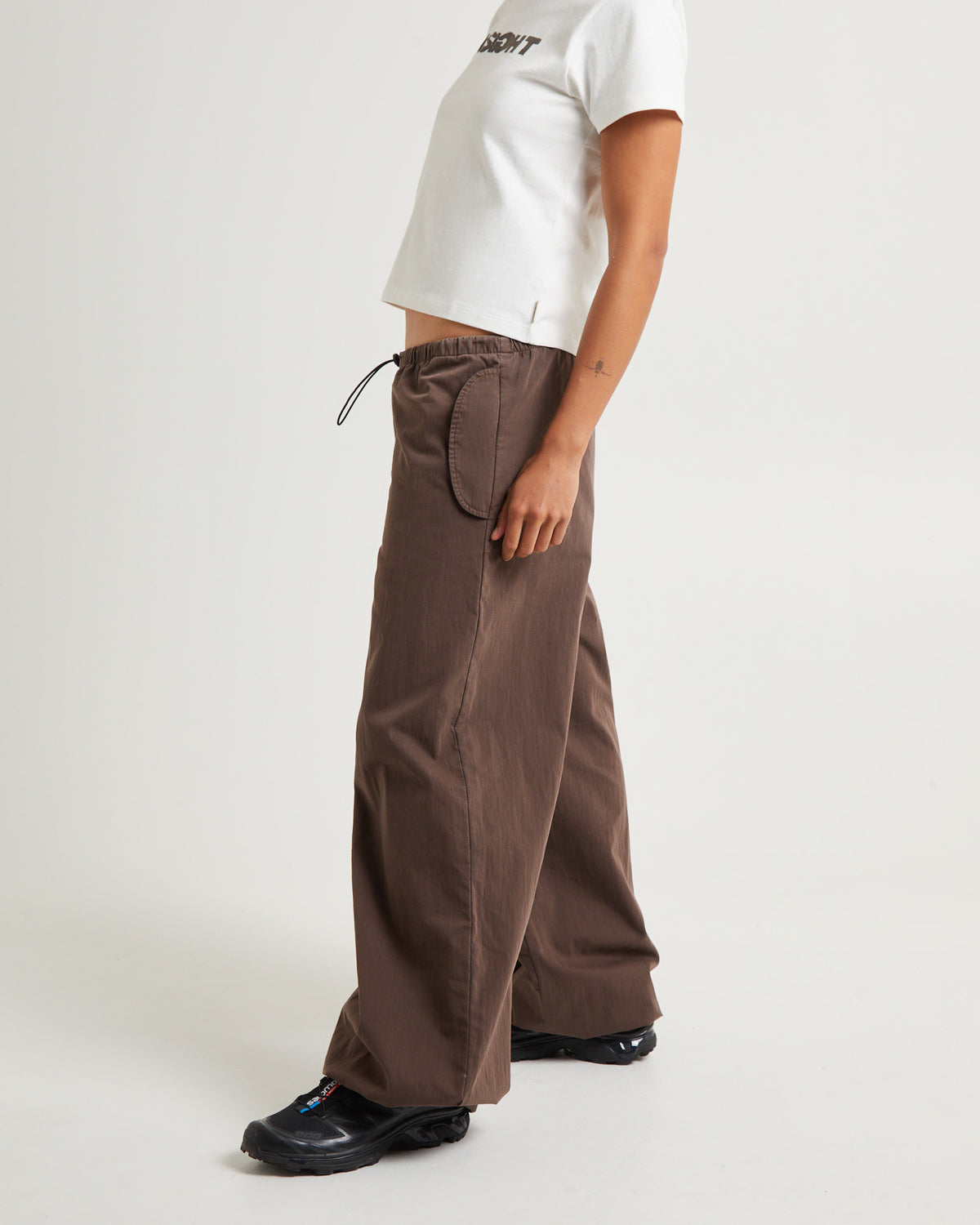Haru Parachute Cargo Pants VINTAGE BROWN