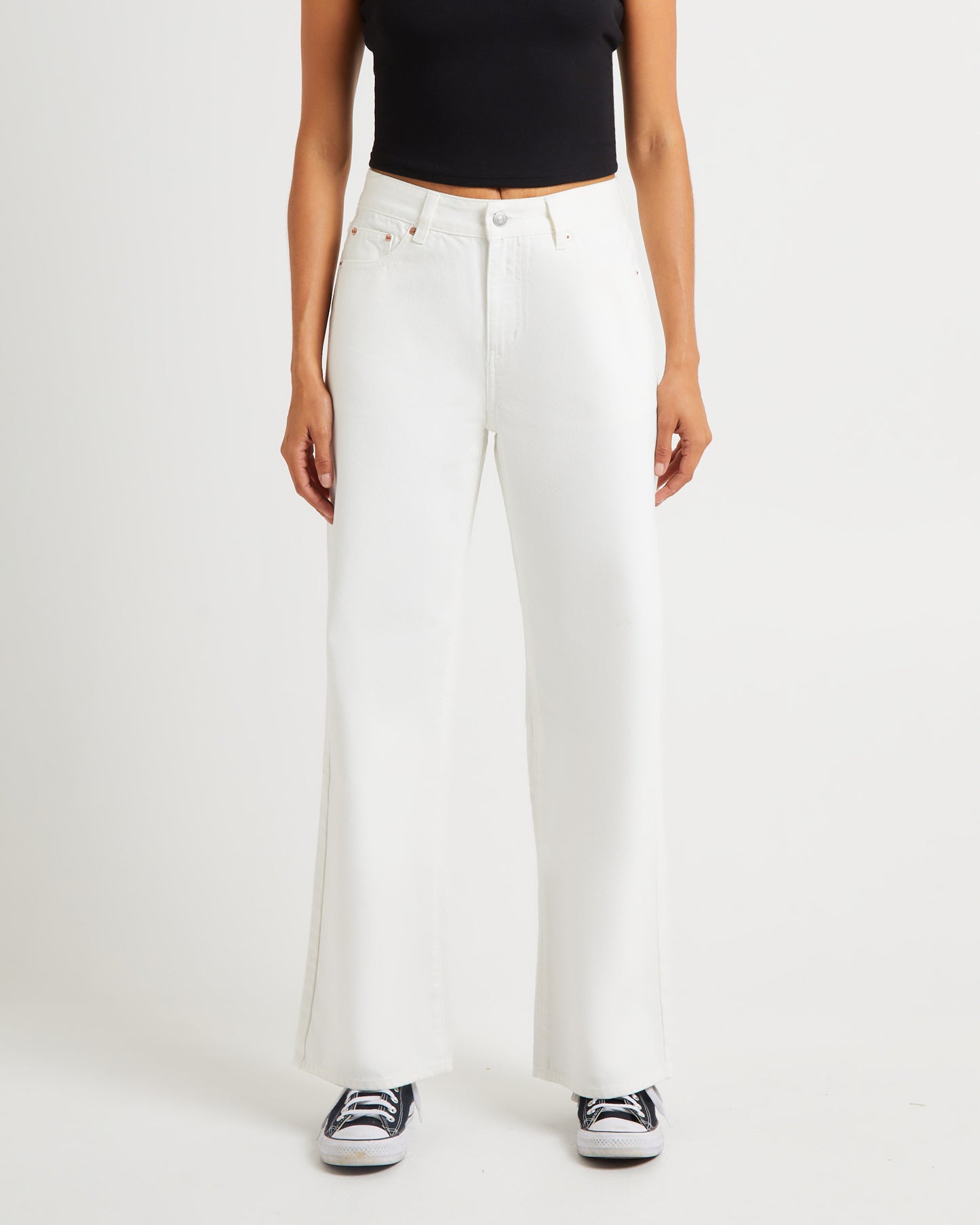 Alexa Mid Rise Relaxed Denim Jeans