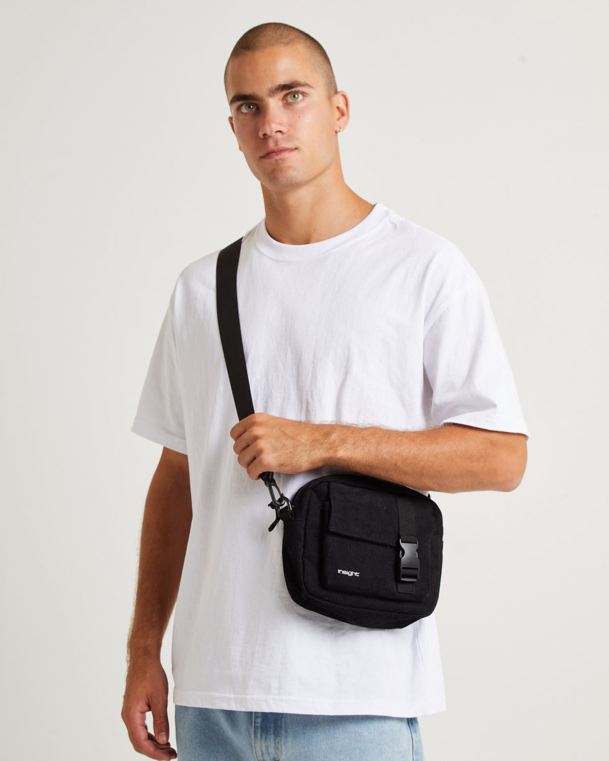 Latch Cord Camera Bag BLACK