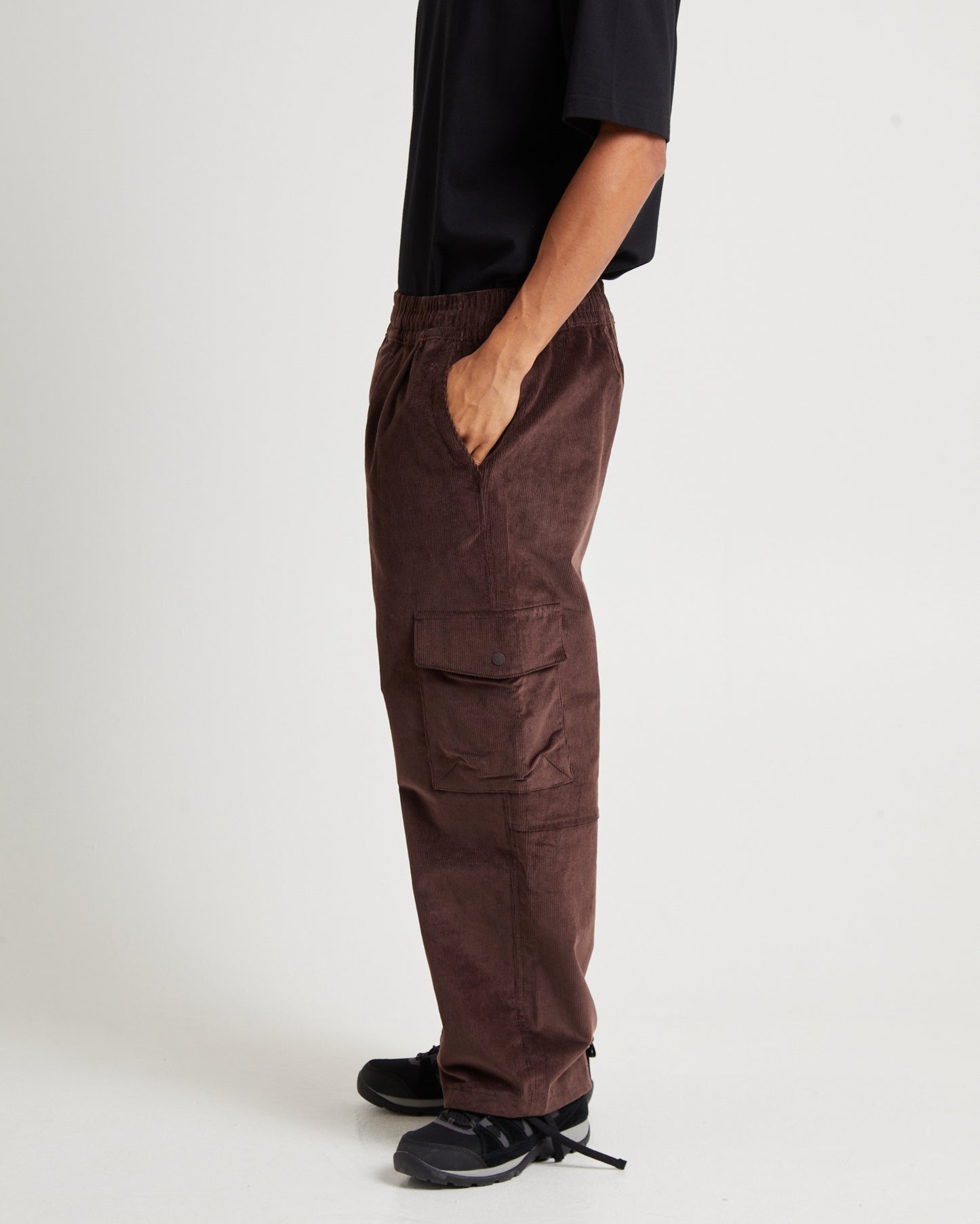Utility Cord Easy Pants Coal Brown