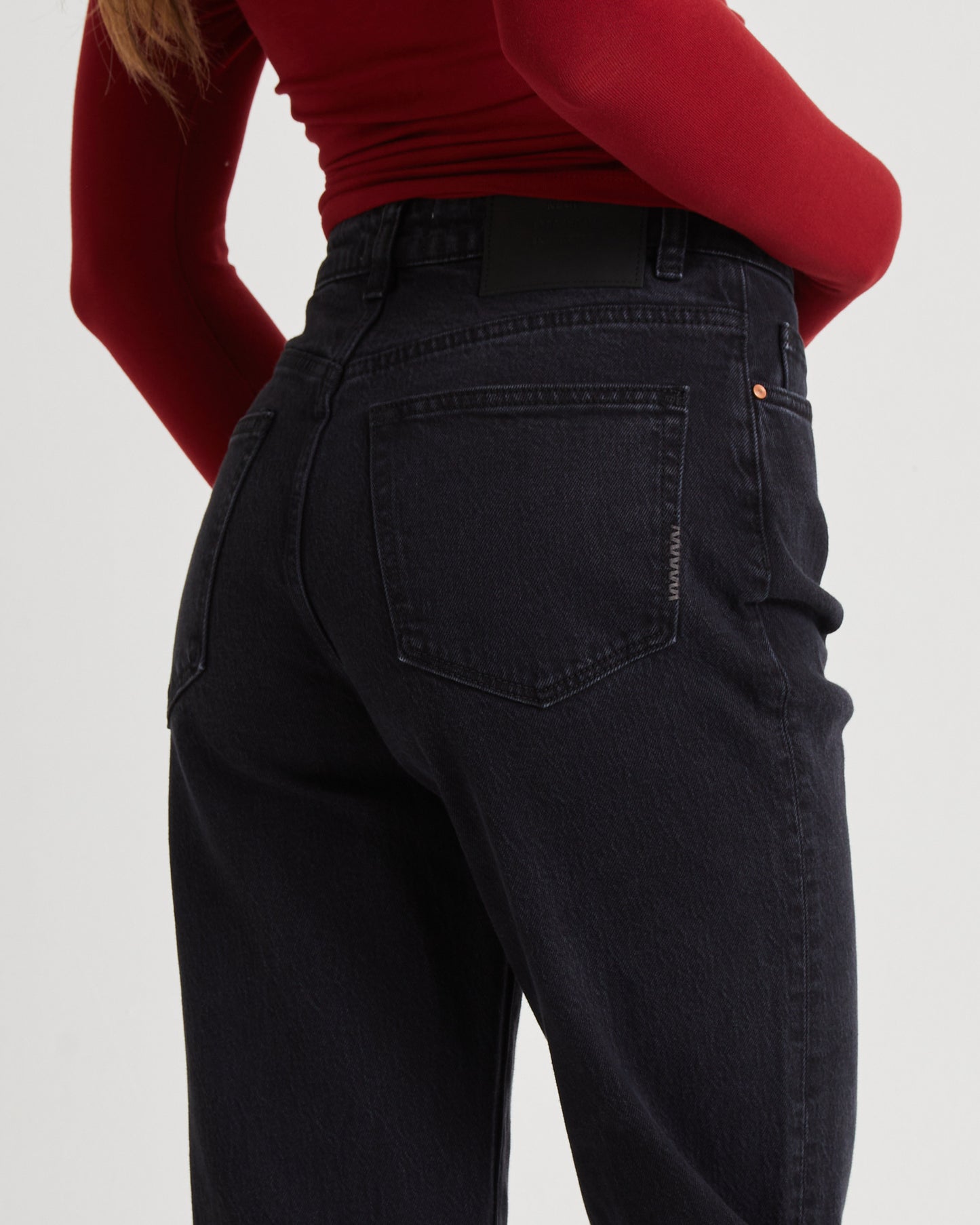 Nico Straight Denim Jeans Blackout